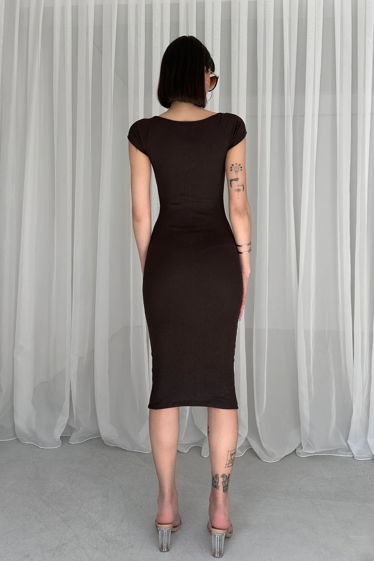 OVAL YAKA KISA KOL FİTİLLİ KAŞKORSE ELBİSE