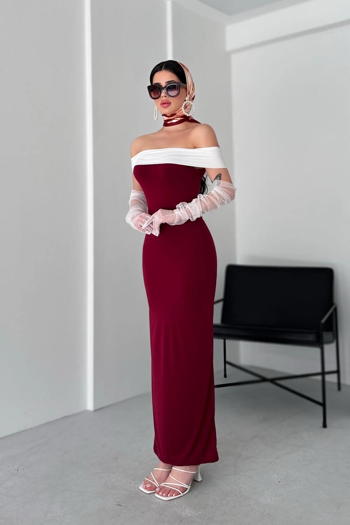 MADONNA YAKA SANDY ELBİSE