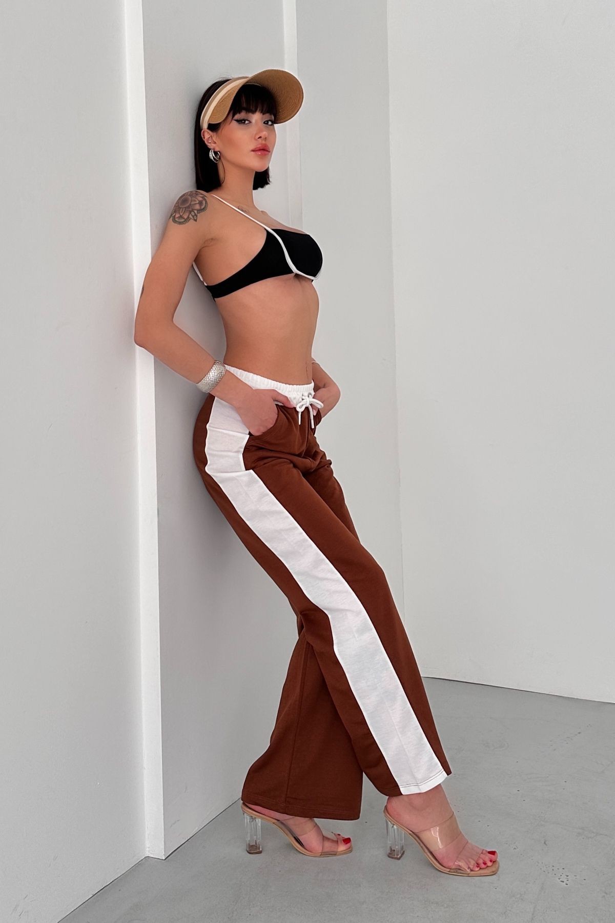 MONA BEL ve YAN KONTRAST BLOK PANELLİ BELİ LASTİKLİ, RAHAT PANTOLON - aci kahve