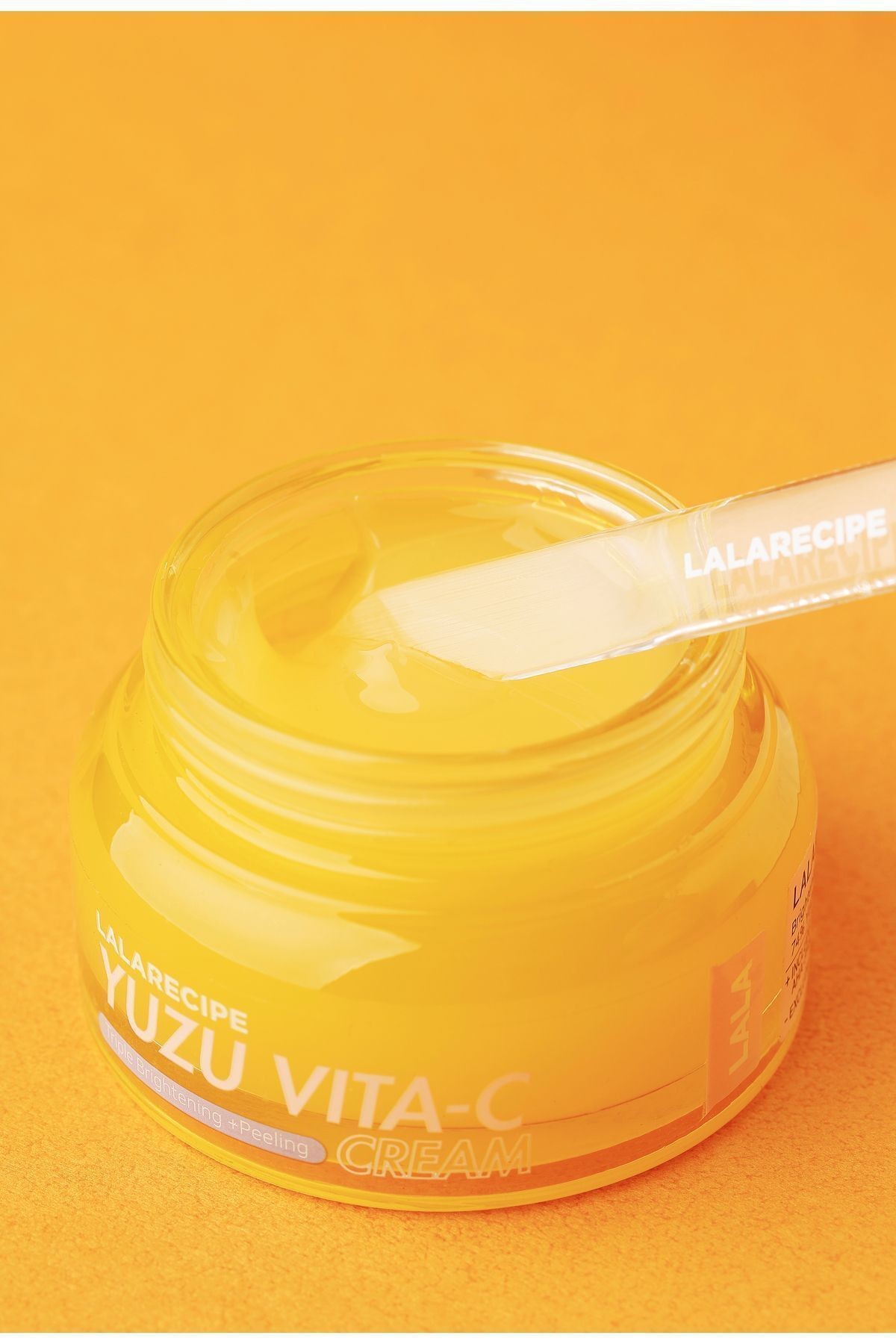 %67,8 Yuzu İçeren Aydınlatıcı Bakım Kremi LALARECIPE Yuzu Vita-C Cream