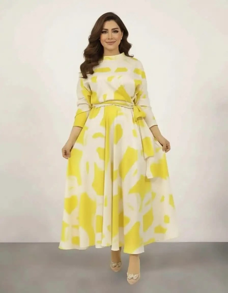 Beli Lastikli Saten Kumaş Desen Detaylı Kloş Etek