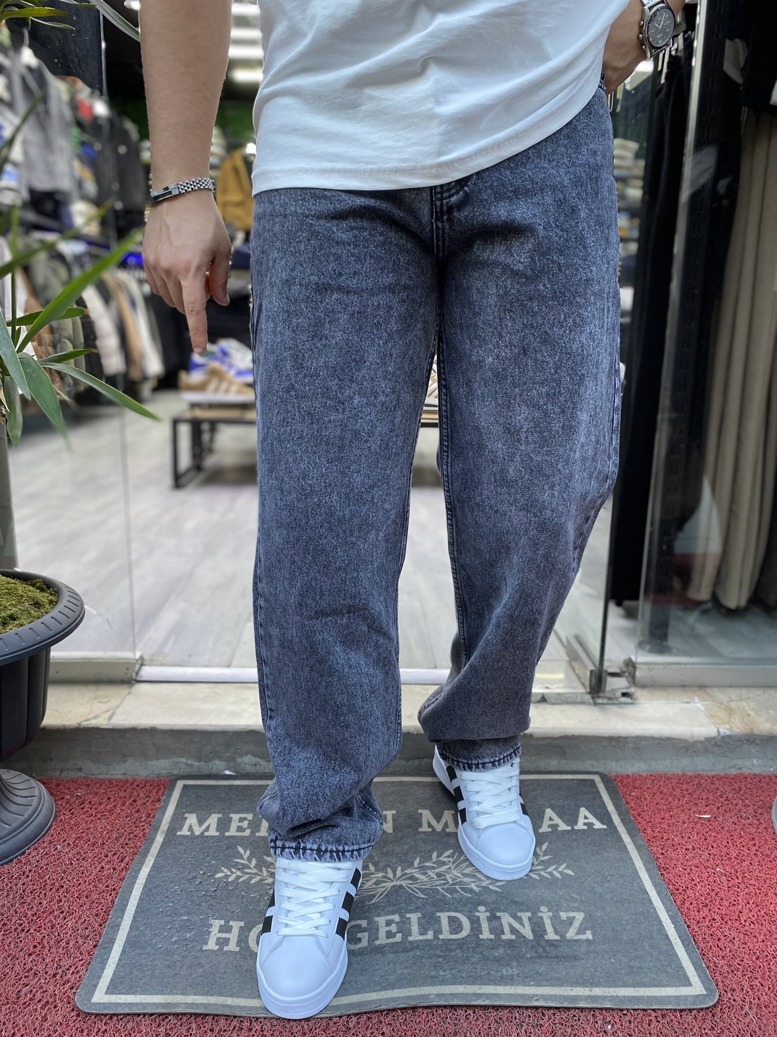 Baggy Jeans Siyah Taşlama