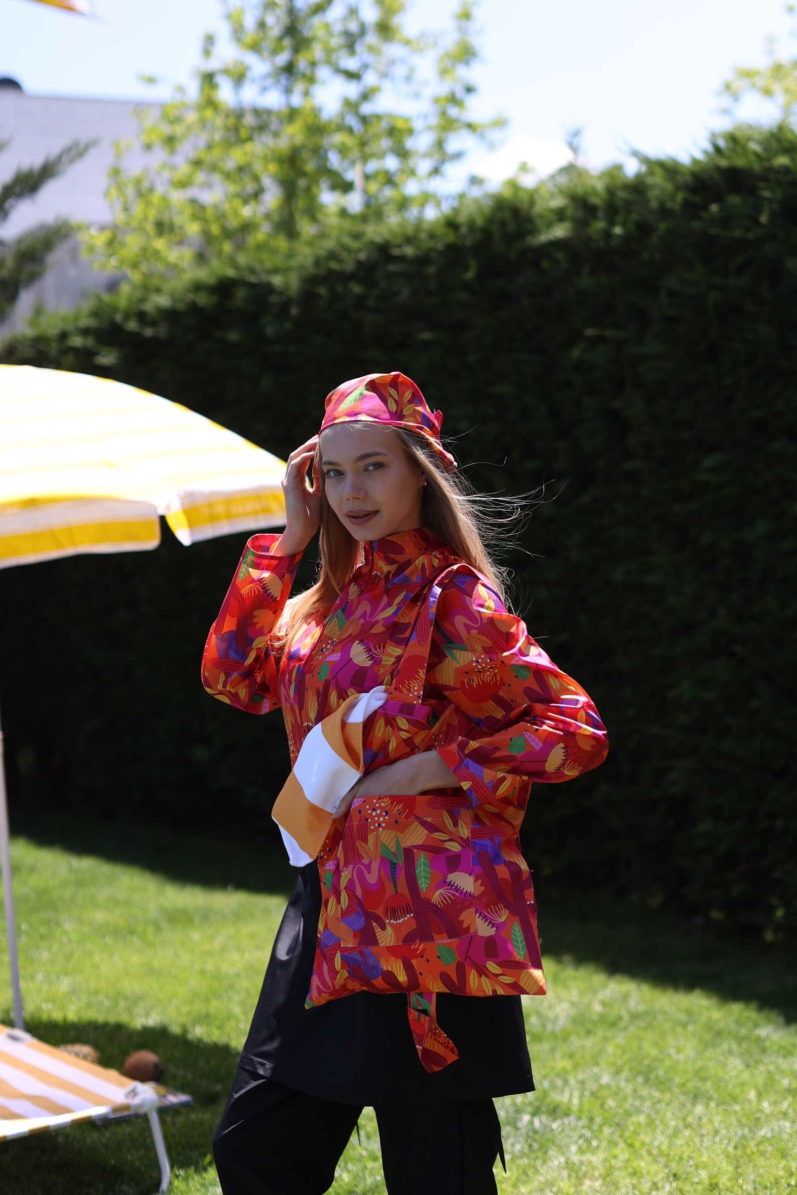 Pineapple Patterned Black Hooded Hijab Swimsuit
