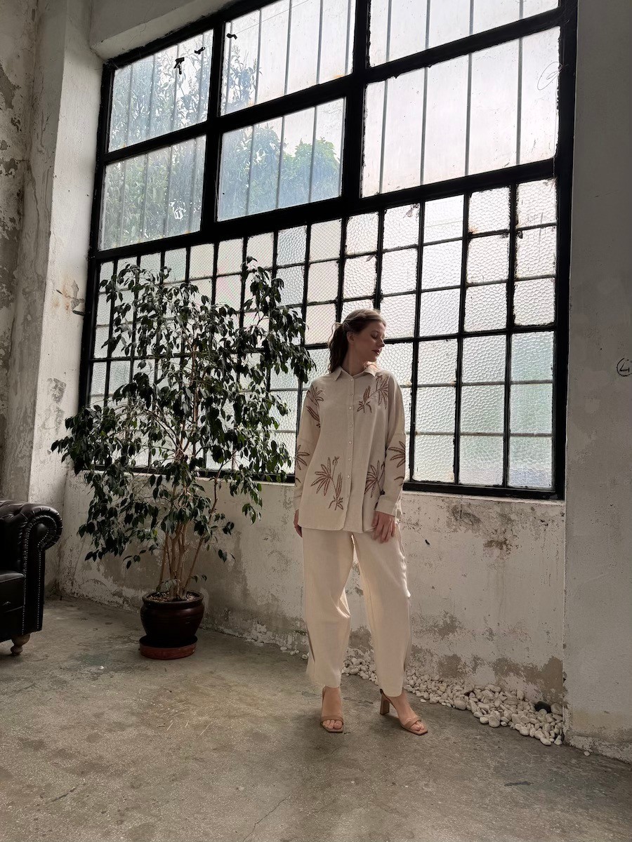 Palmiye Nakışlı Keten Oversize Gömlek