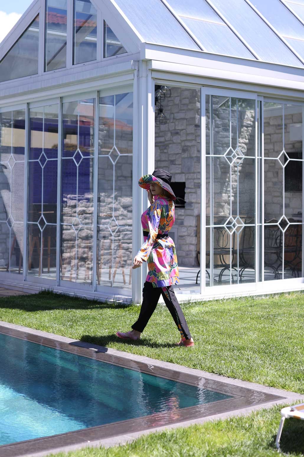 Pineapple Patterned Black Hooded Hijab Swimsuit