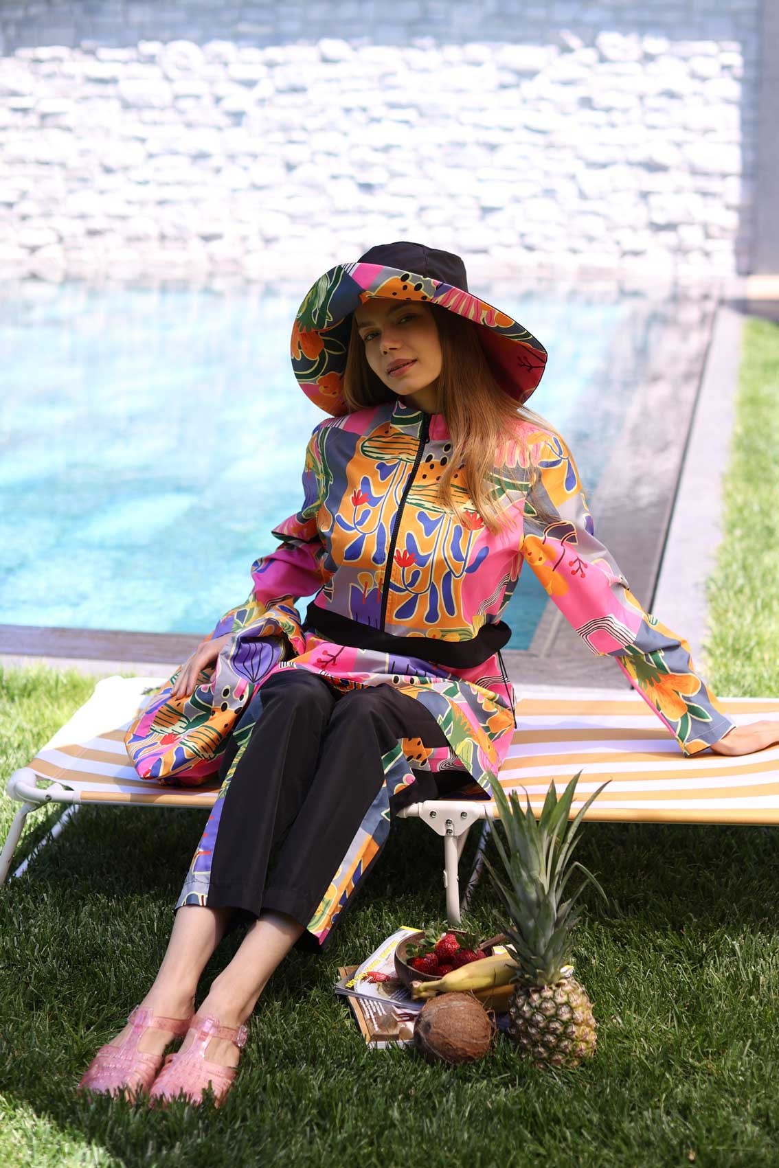 Pineapple Patterned Black Hooded Hijab Swimsuit