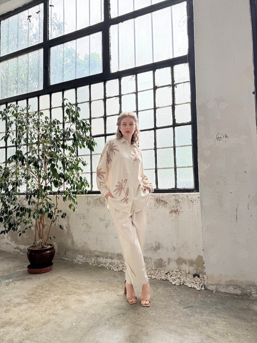 Palmiye Nakışlı Keten Oversize Gömlek