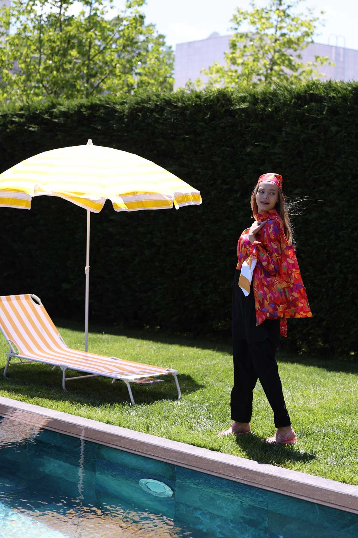 Pineapple Patterned Black Hooded Hijab Swimsuit
