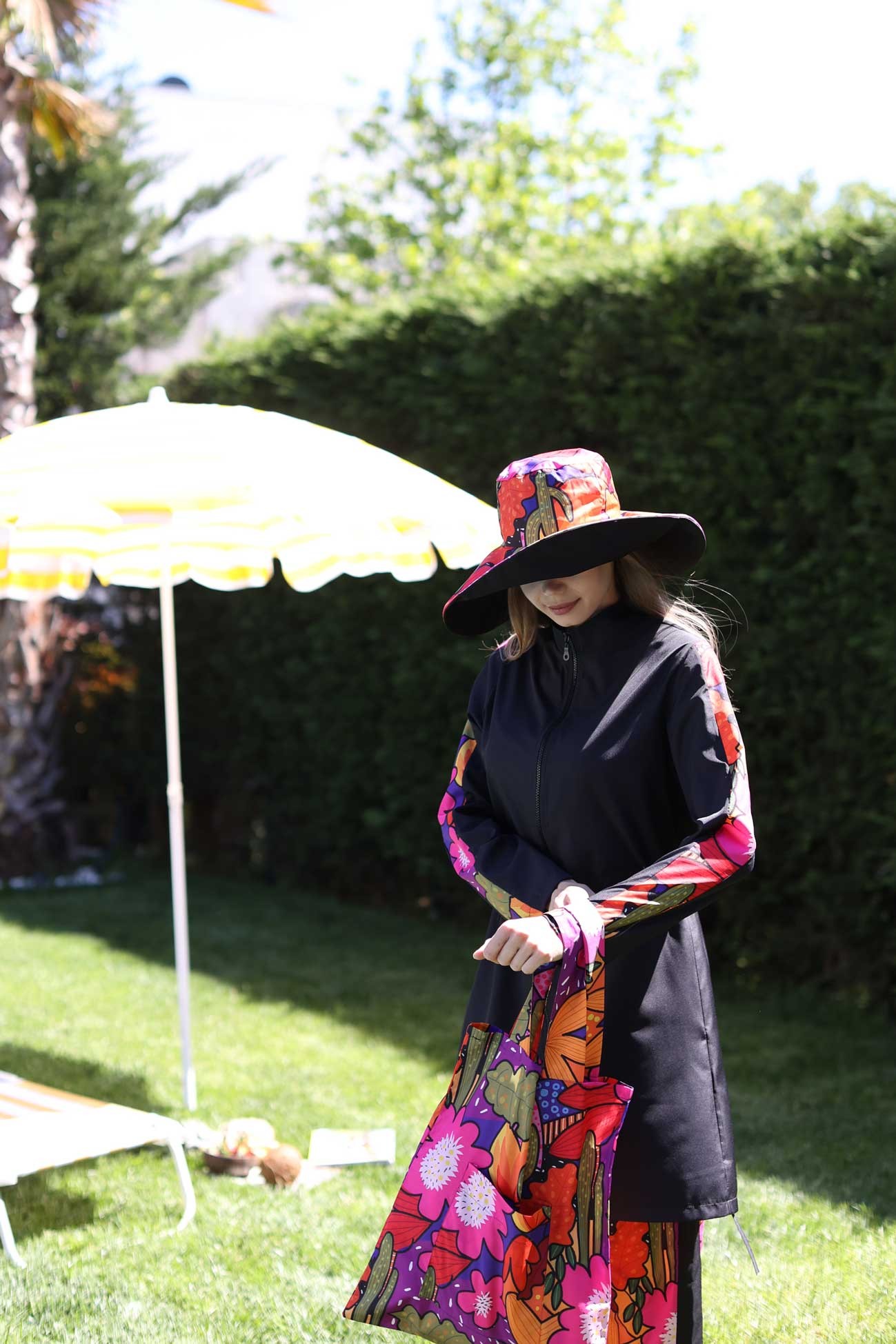 Pineapple Patterned Black Hooded Hijab Swimsuit