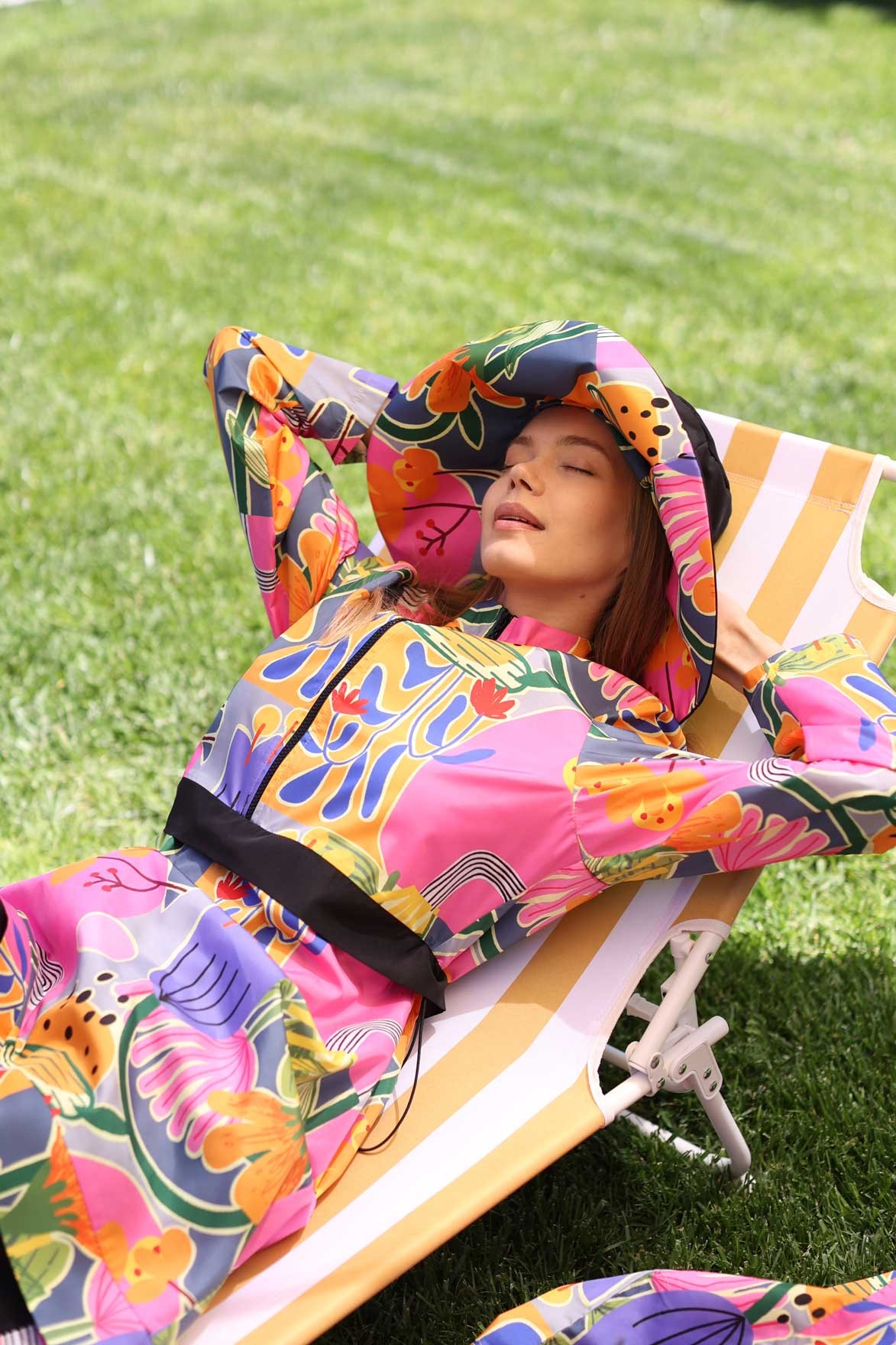 Pineapple Patterned Black Hooded Hijab Swimsuit