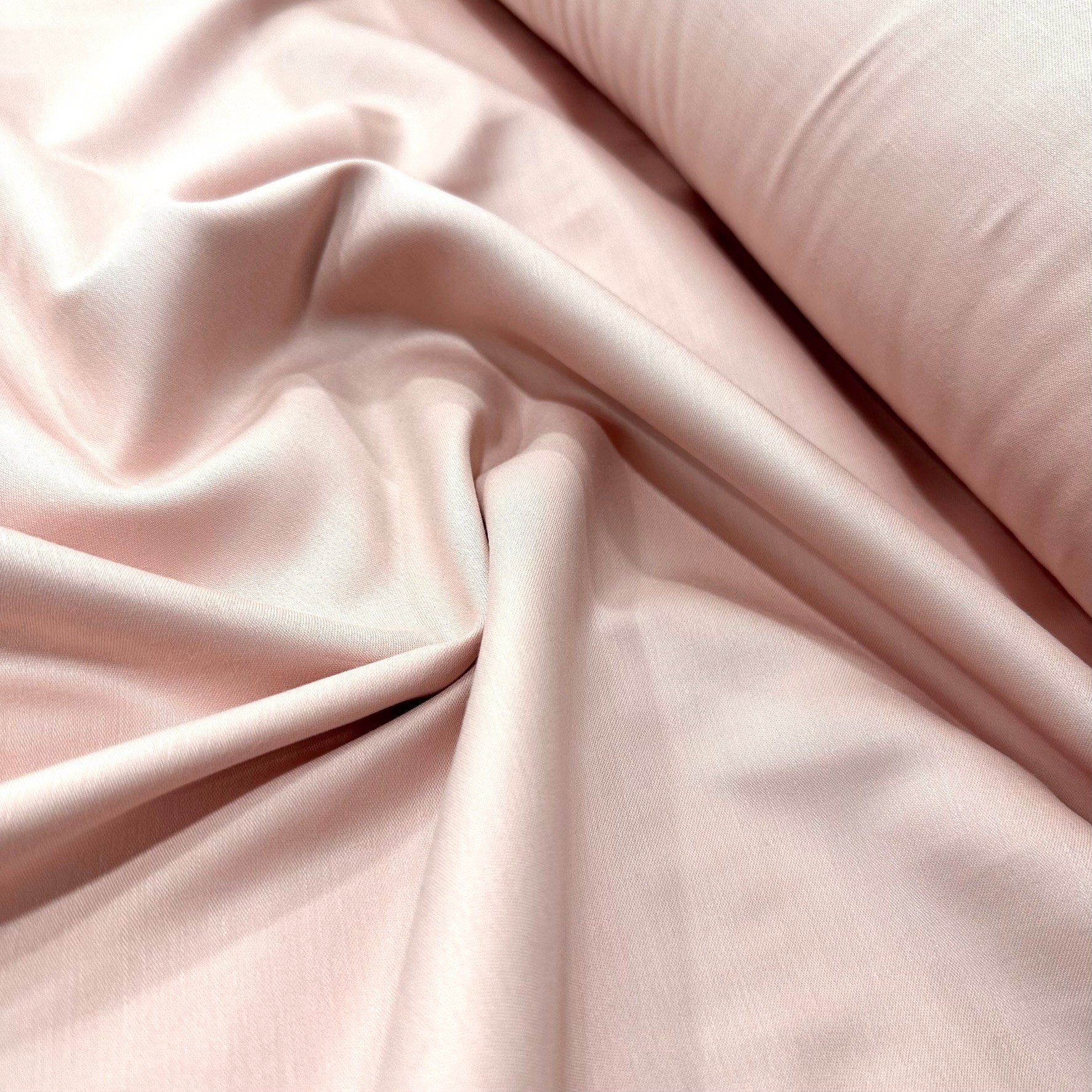 Solid Color Tensel Poplin Fabric
