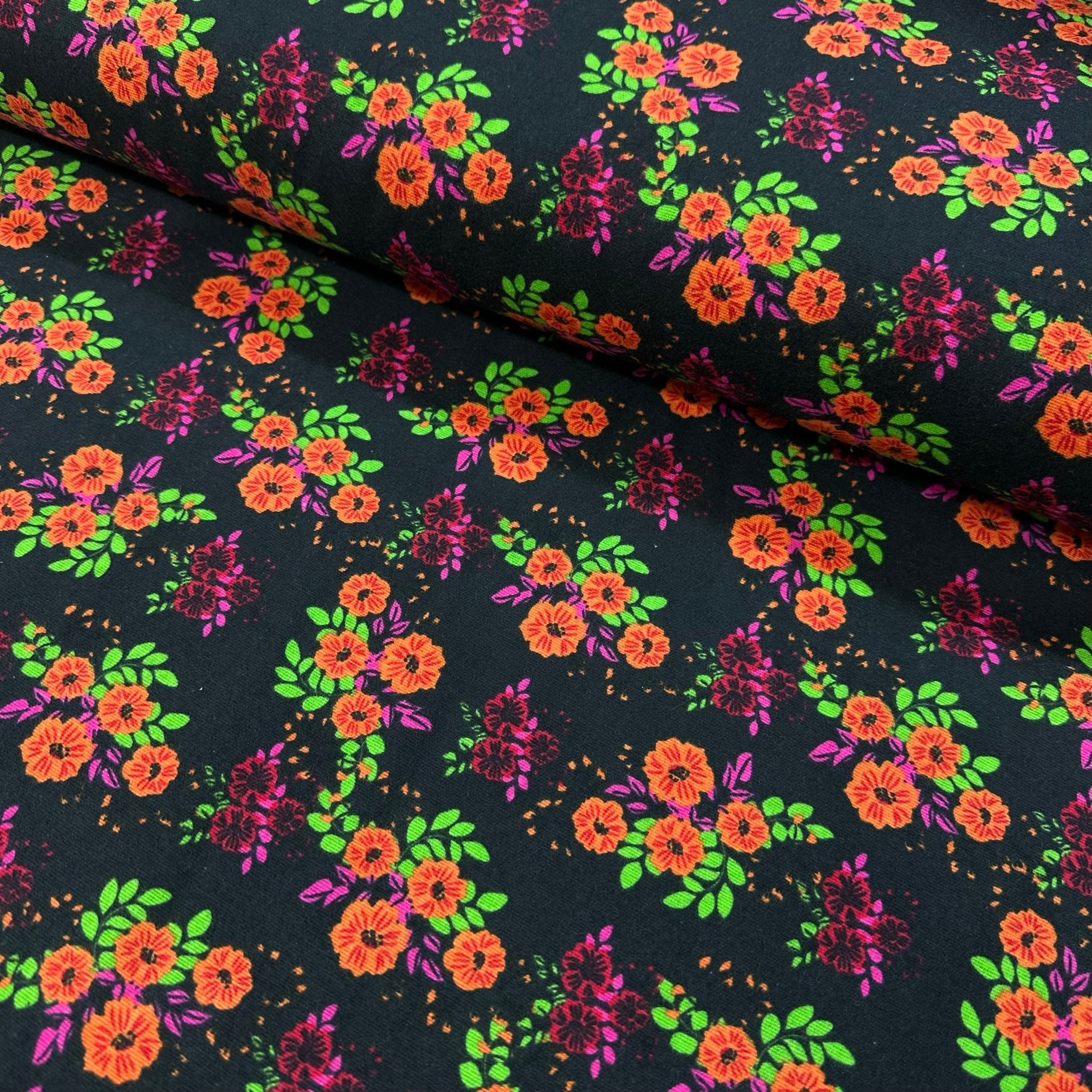 Small Roses Divitin Flannel Fabric