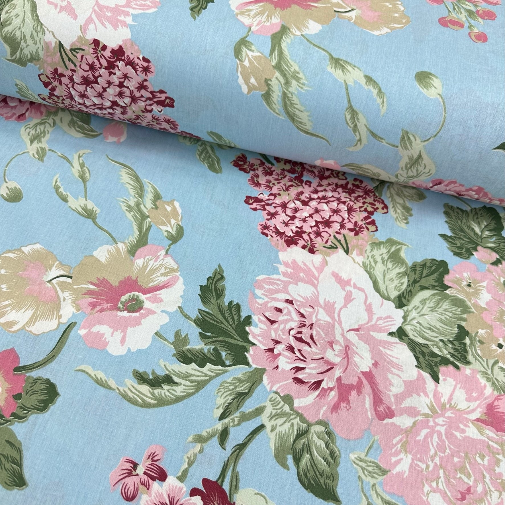 Large Leaf Roses Poplin Fabric