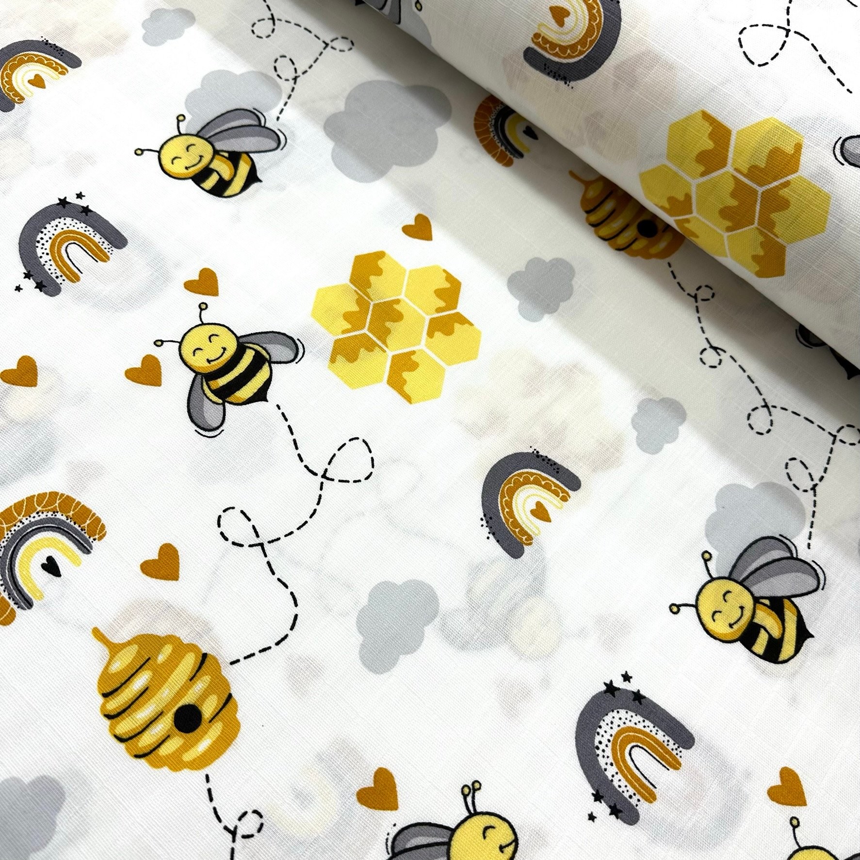 Bee Viz Viz Muslin Cloth Fabric