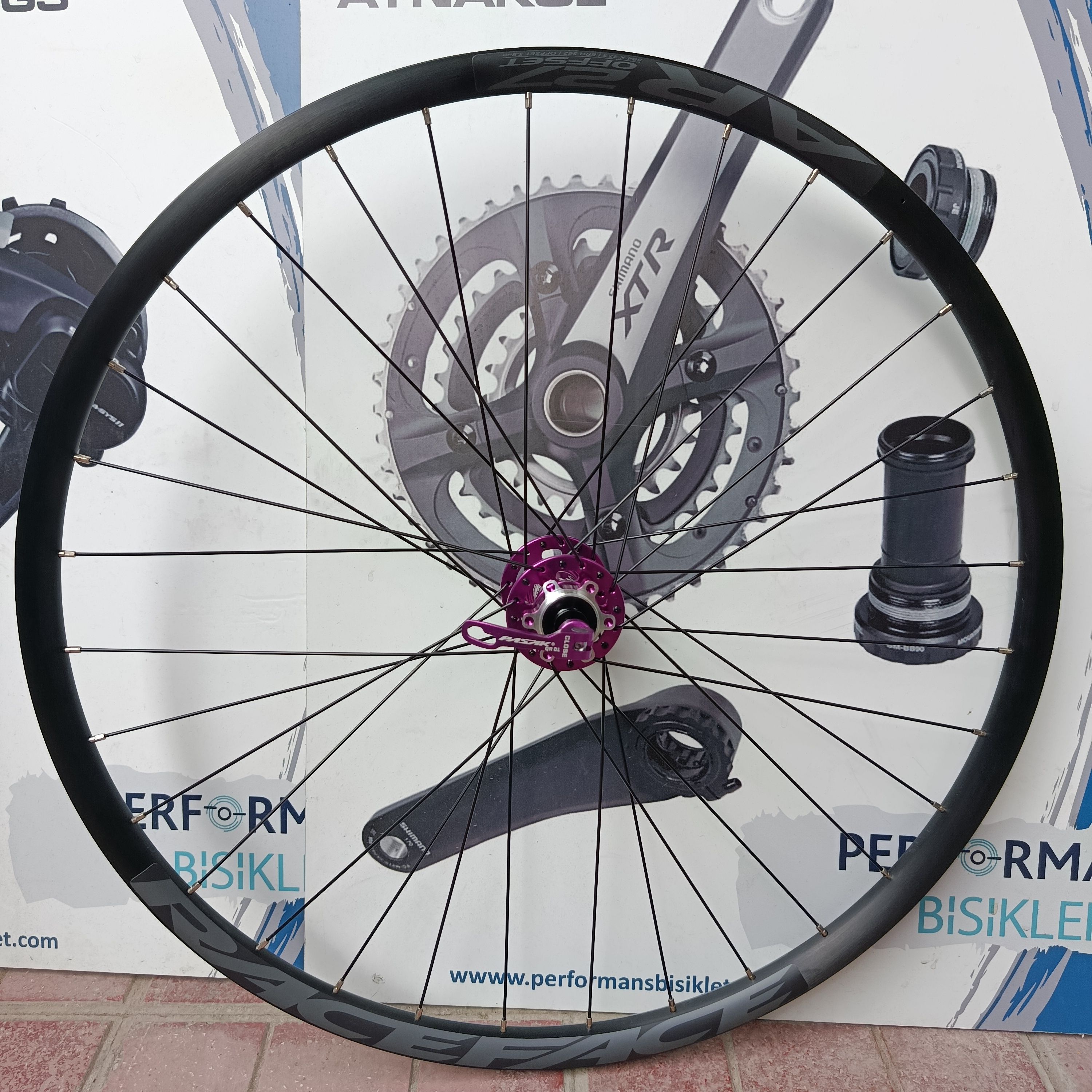 RACEFACE R27 JANT 27,5 PASAK GÖBEK MOR DİSK ÖN JANT
