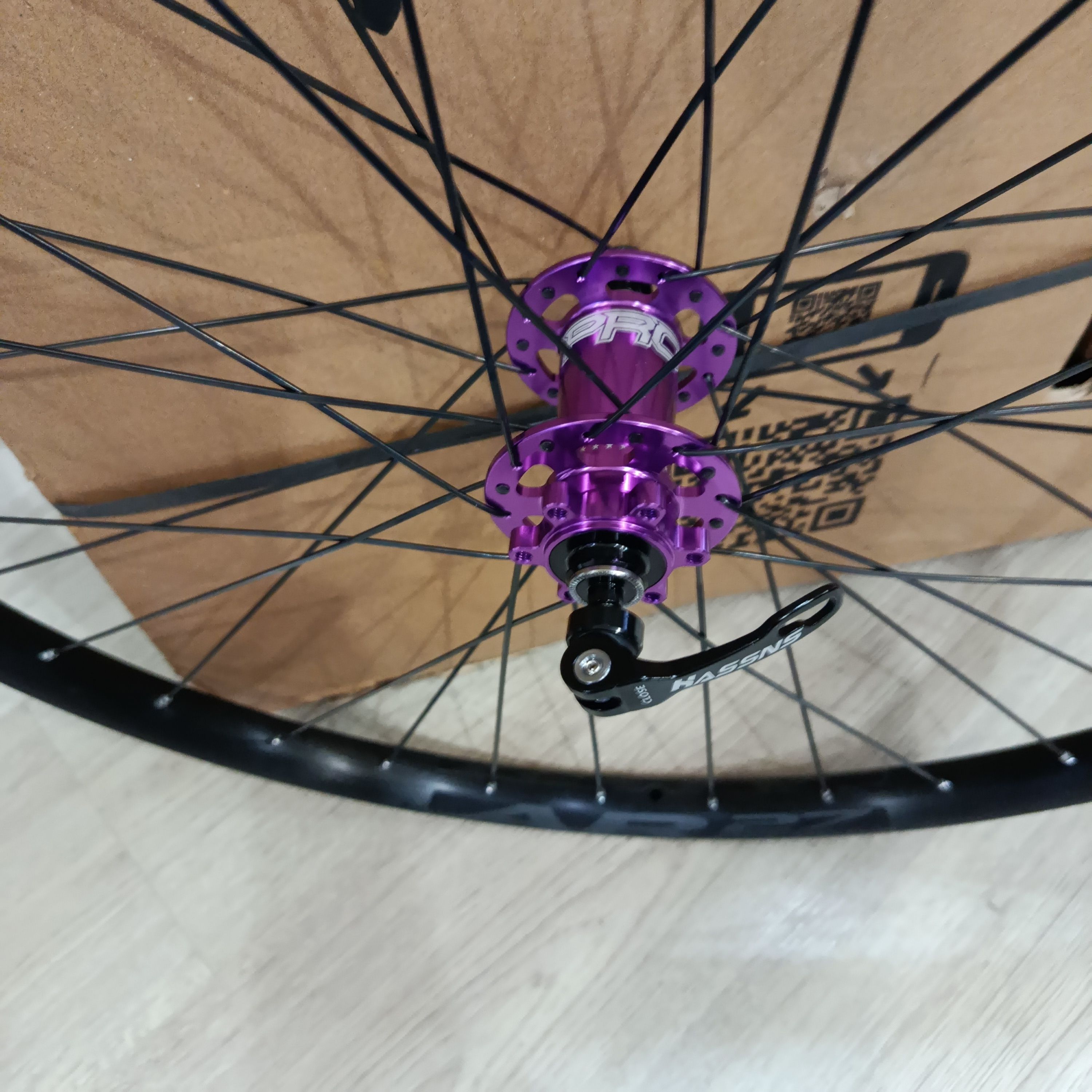 RACEFACE R27 JANT 27,5+DT SWİSS TELLER+HASSNS PRO7 GÖBEK MOR DİSK ÖN JANT