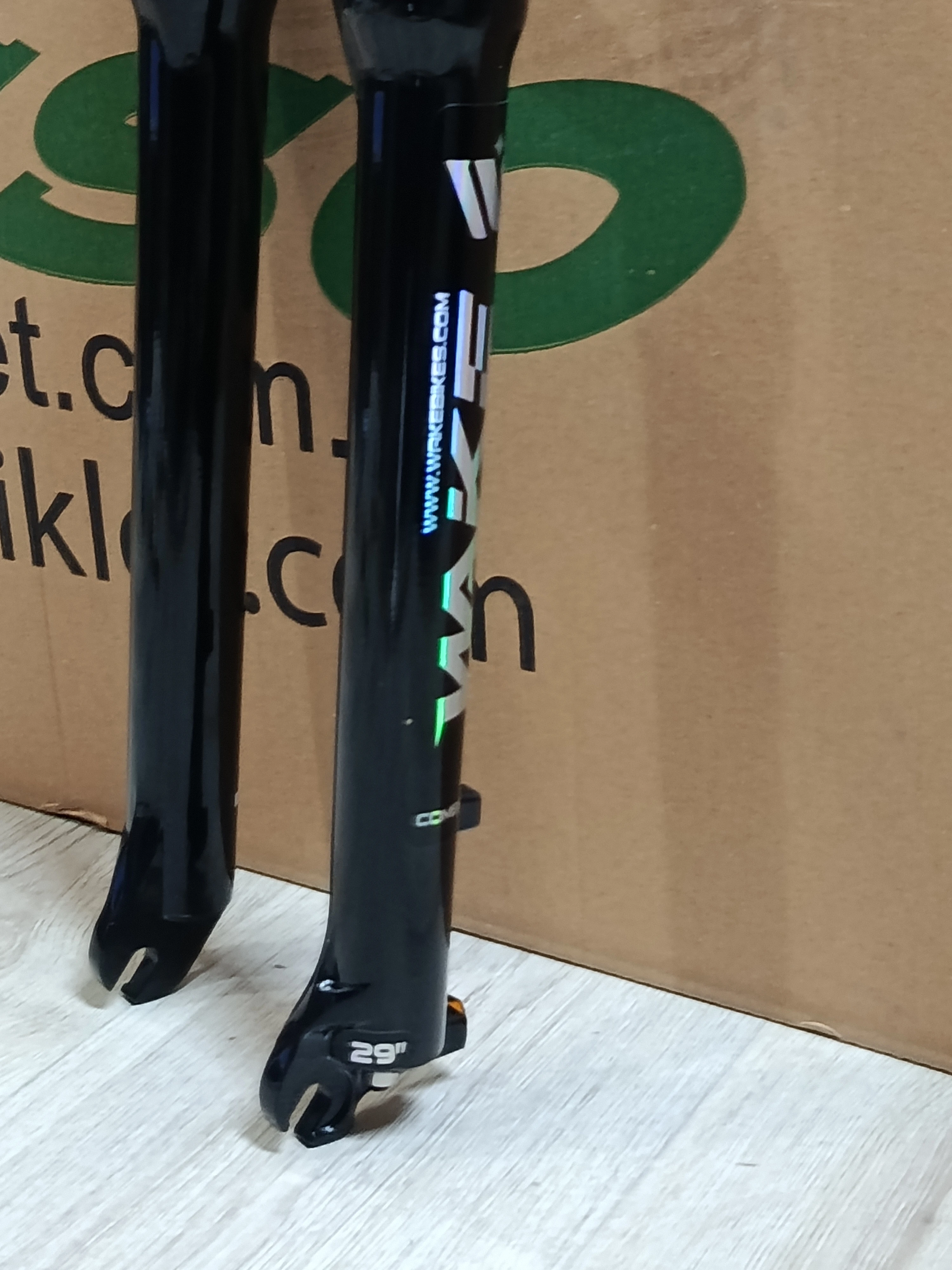 WAKE 29 DİSK UYUMLU 110MM ALUMINYUM KİLİTLİ ÖN AMORTİSÖR SİYAH