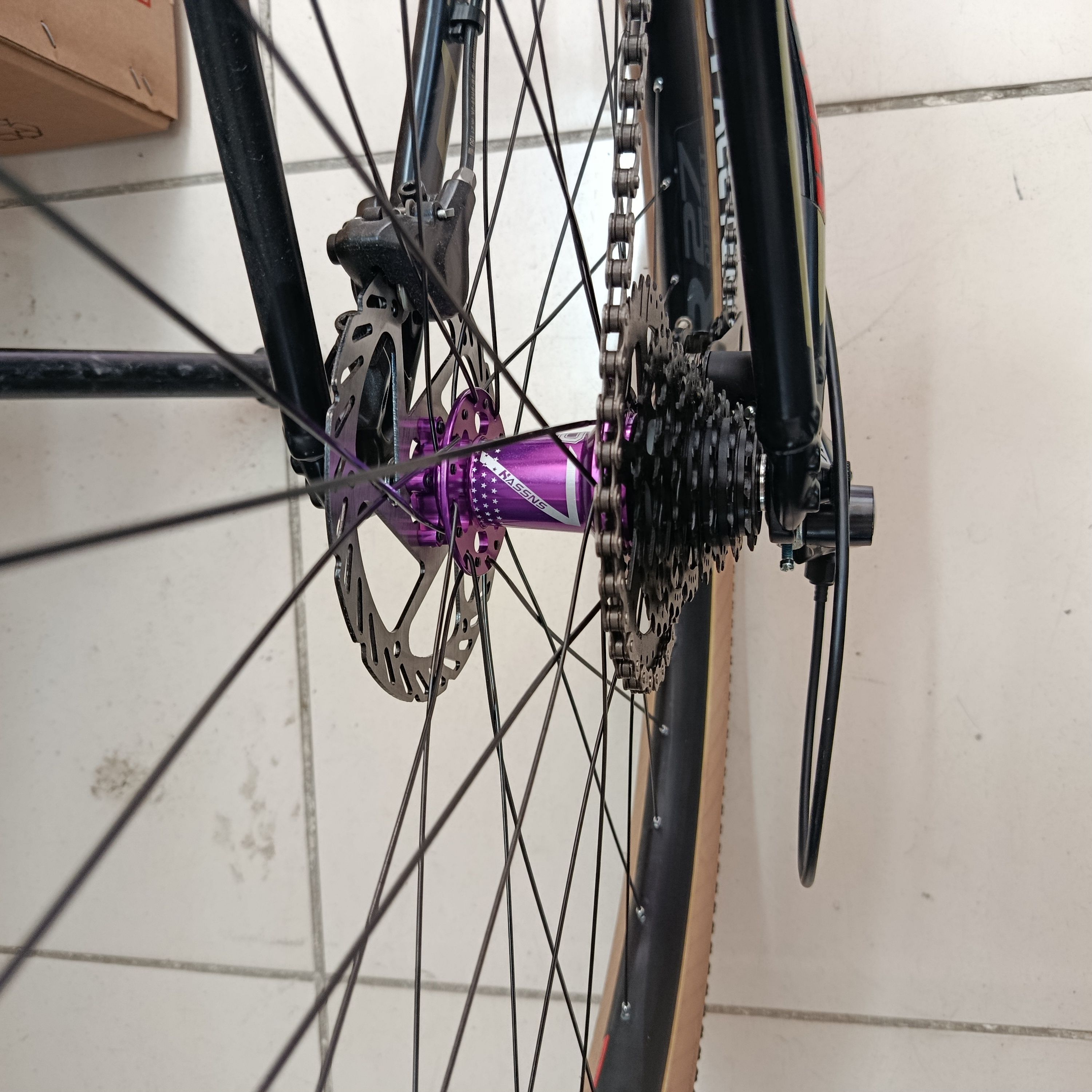 GIANT TALON 27,5 XS(35CM)BEDEN JANT 1*8 RACEFACE JANT HASSNS PRO7 GÖBEKLER 
