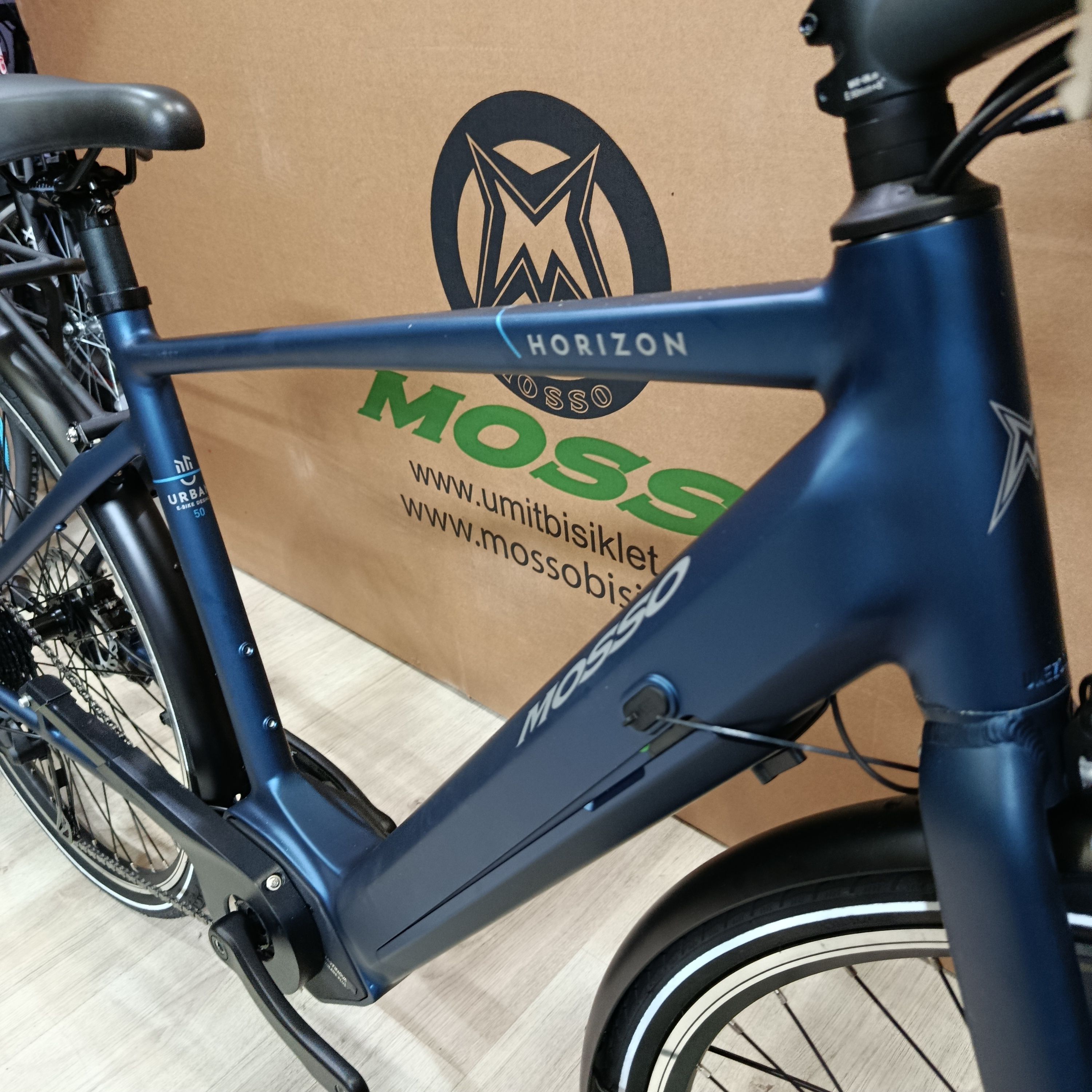 MOSSO HORİZON ELEKTRİKLİ  BİSİKLET 28 SHİMANO CUES 9 VİTES HİDROLİK DİSK FREN INDIGO BLUE