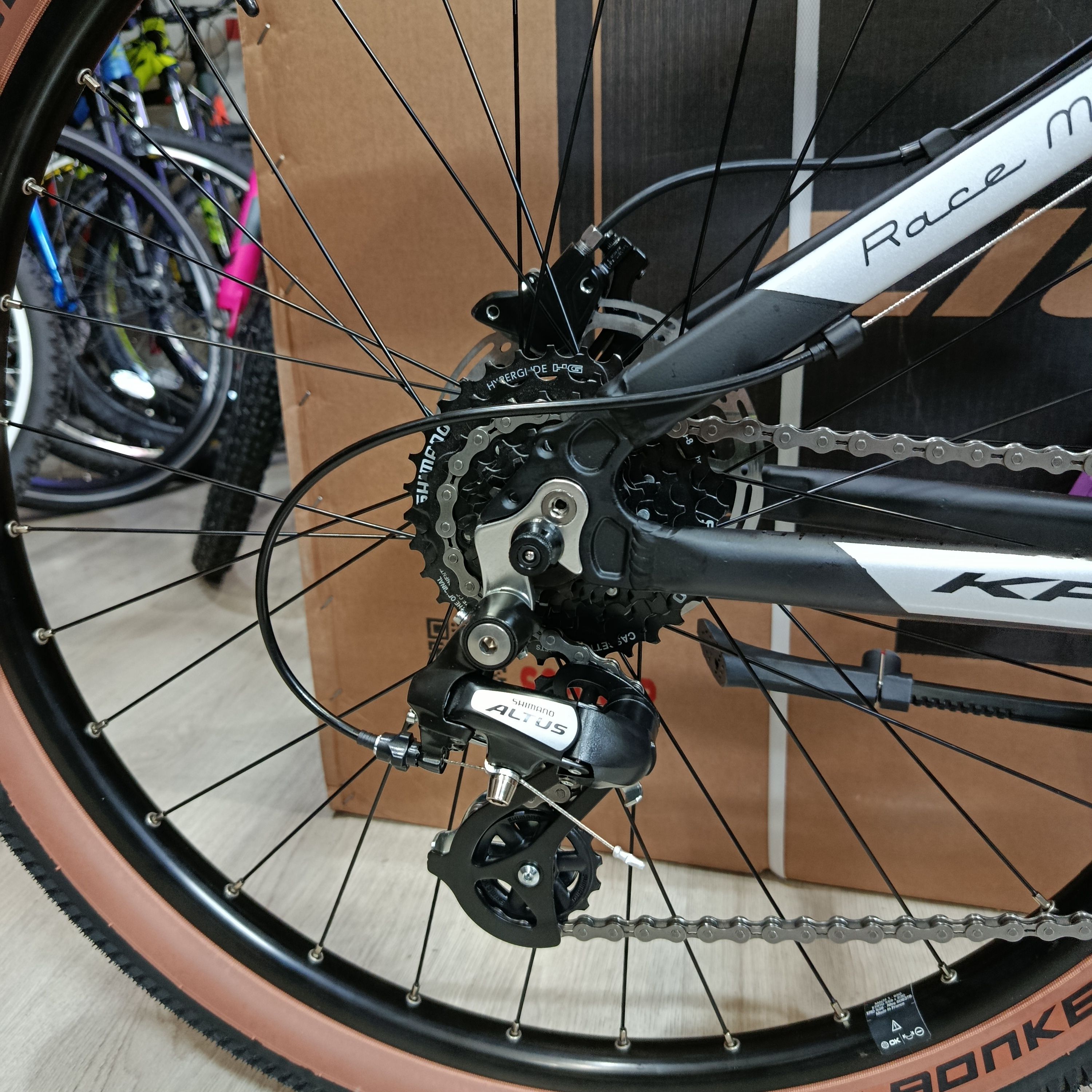 Kron 26 Hassns pro7 Havalı Amortisör Schwalbe Lastikler Çivili Pedallar