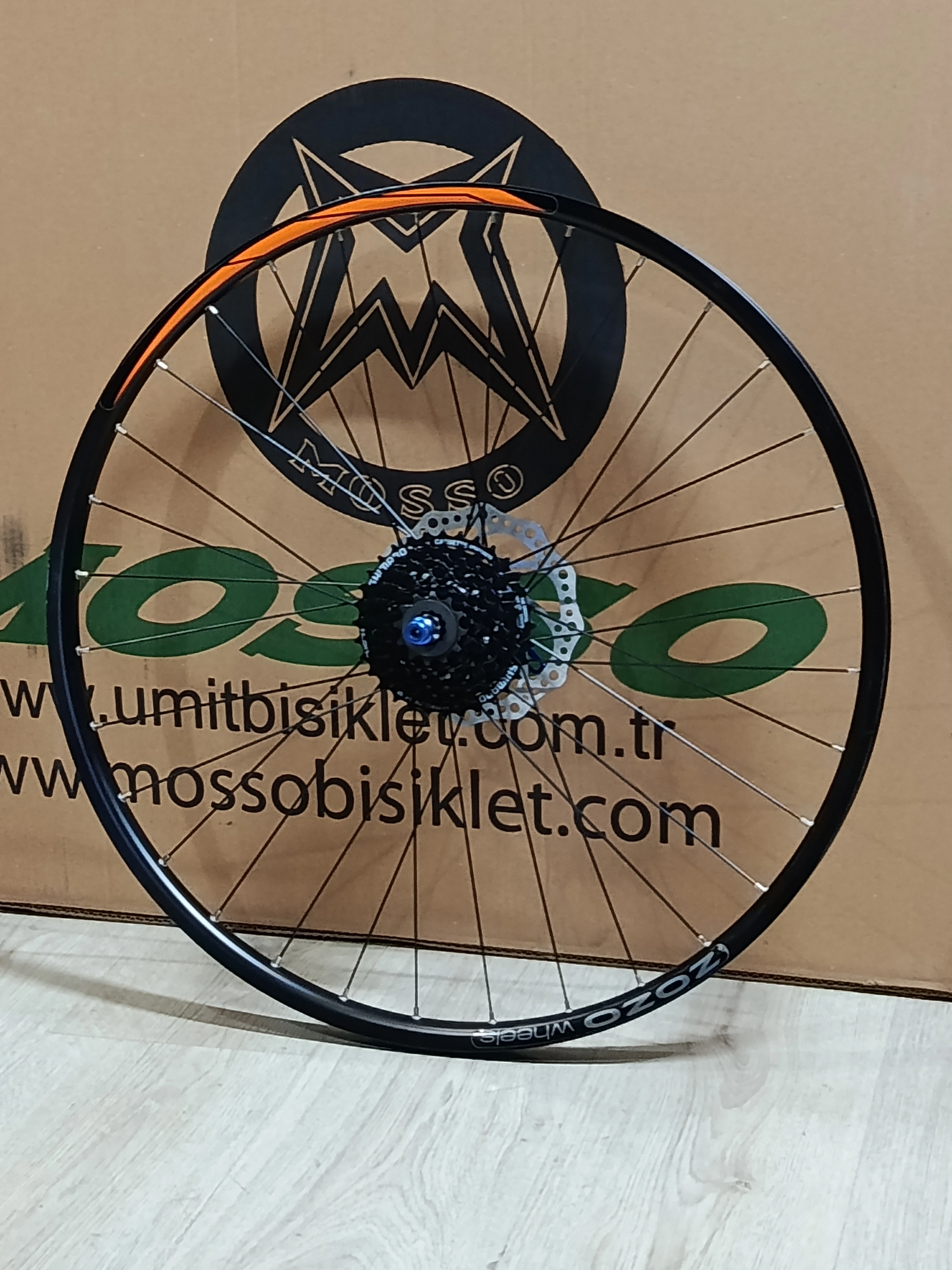 27,5 ARKA PASAK GÖBEK RULMANLI MAVİ YÜKSEK HUB SESİ  DİSK+KASET 8 Lİ  YÜZÜKLÜ JANT 