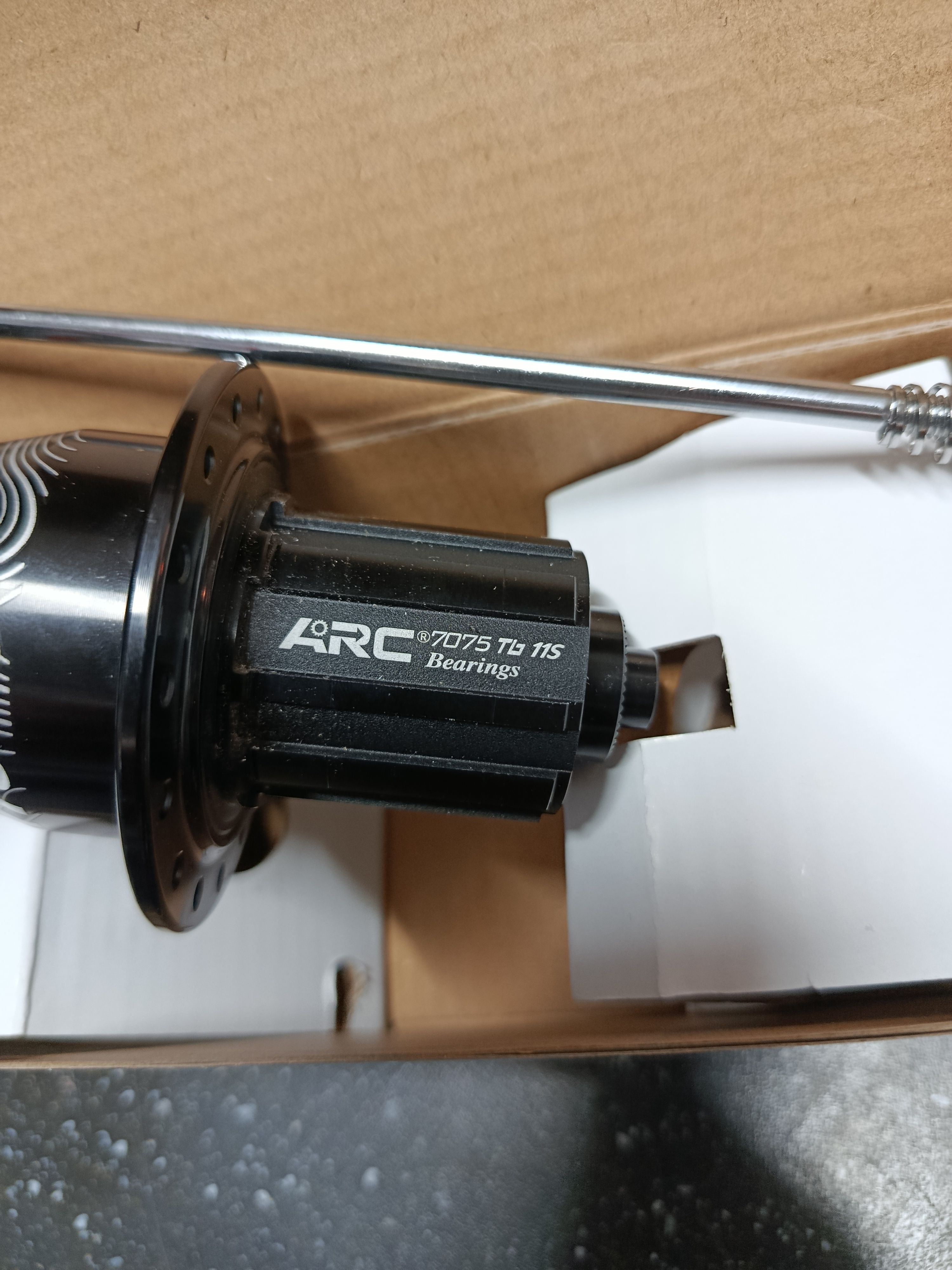 ARC ARKA KASET GÖBEK 32 DELİKLİ 4 RULMANLI DİSK+V FREN UYUMLU