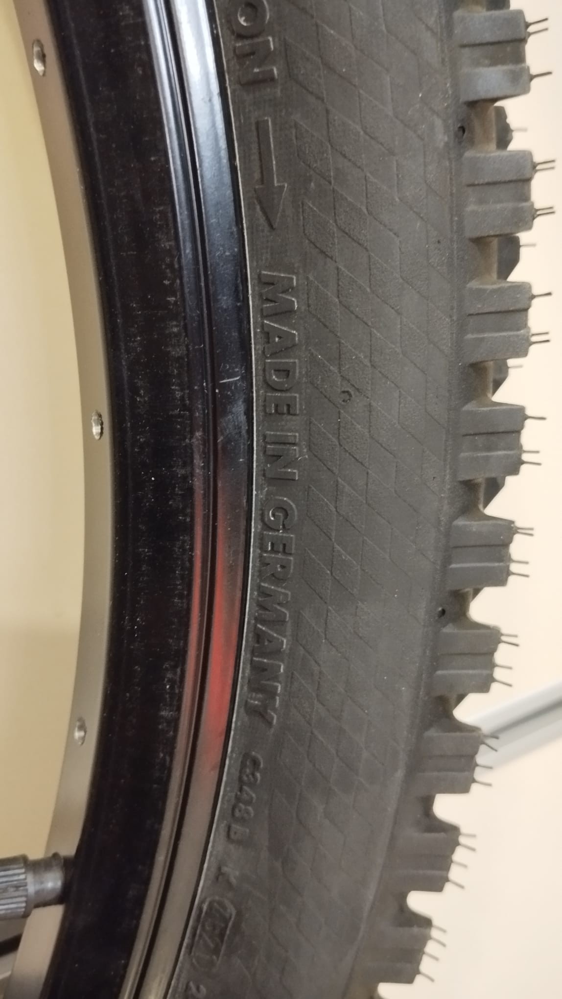 CONTİNENTAL DER KAISER PROJEKT 27*2.4 TUBELESS UYUMLU TELSİZ MADE IN GERMANY 950GR / Bisiklet