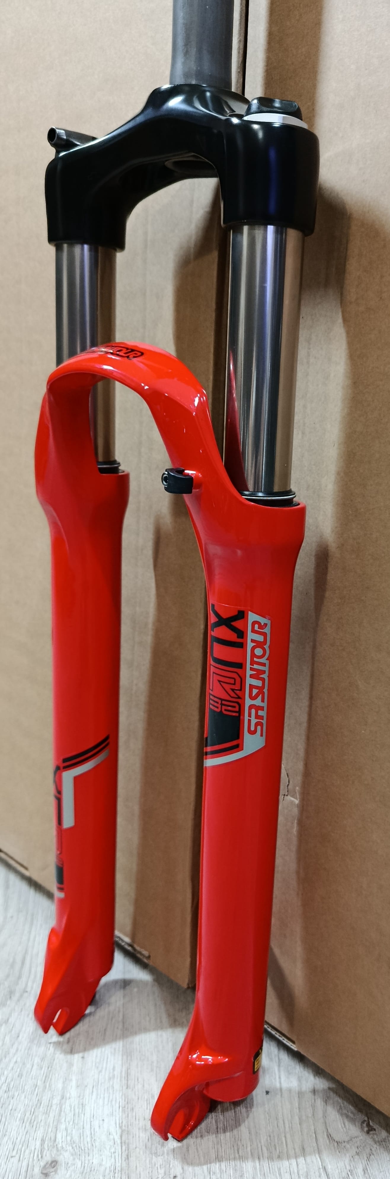 Suntour XCR HAVALI 27.5 DİSK UYUMLU 110MM 32 MAGNEZYUM BİSKLET ÖN AMORTİSÖR 