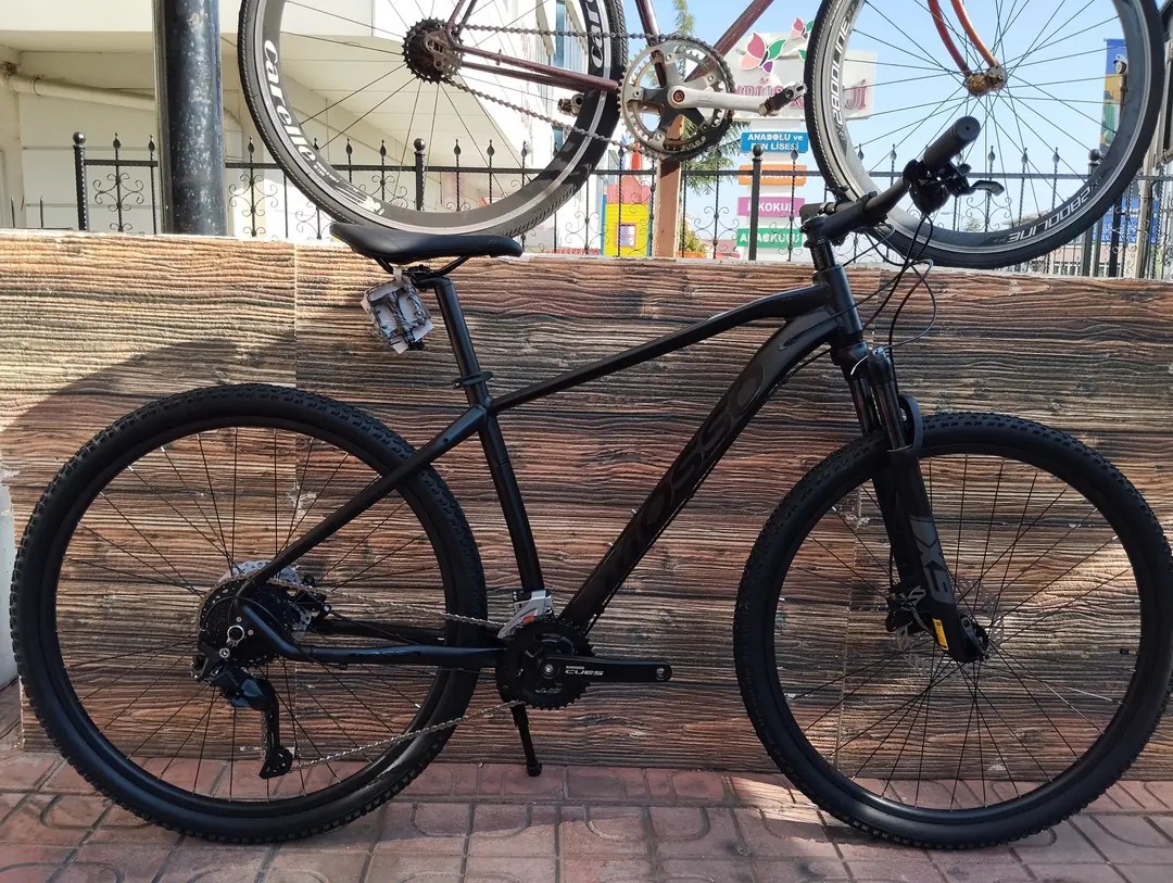 Mosso BlackEdition 27.5 CUES - Hidrolik Disk - Siyah Yüksek Hub Sesi 46cm(M)Beden