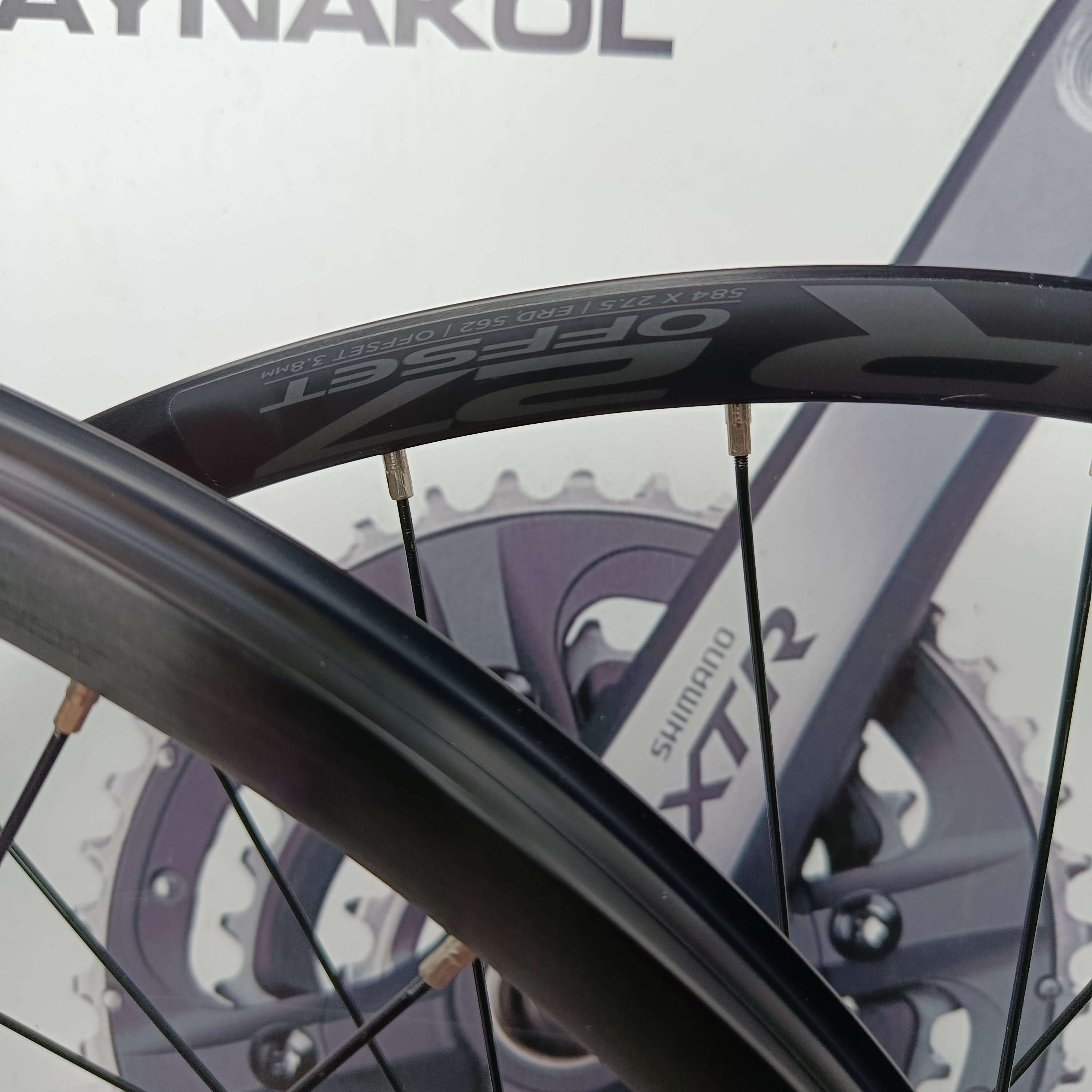 RACEFACE R27 JANT 27,5 ÖN ARKA SET MOR RENK PASAK RULMANLI YÜKSEK HUB SESİ 