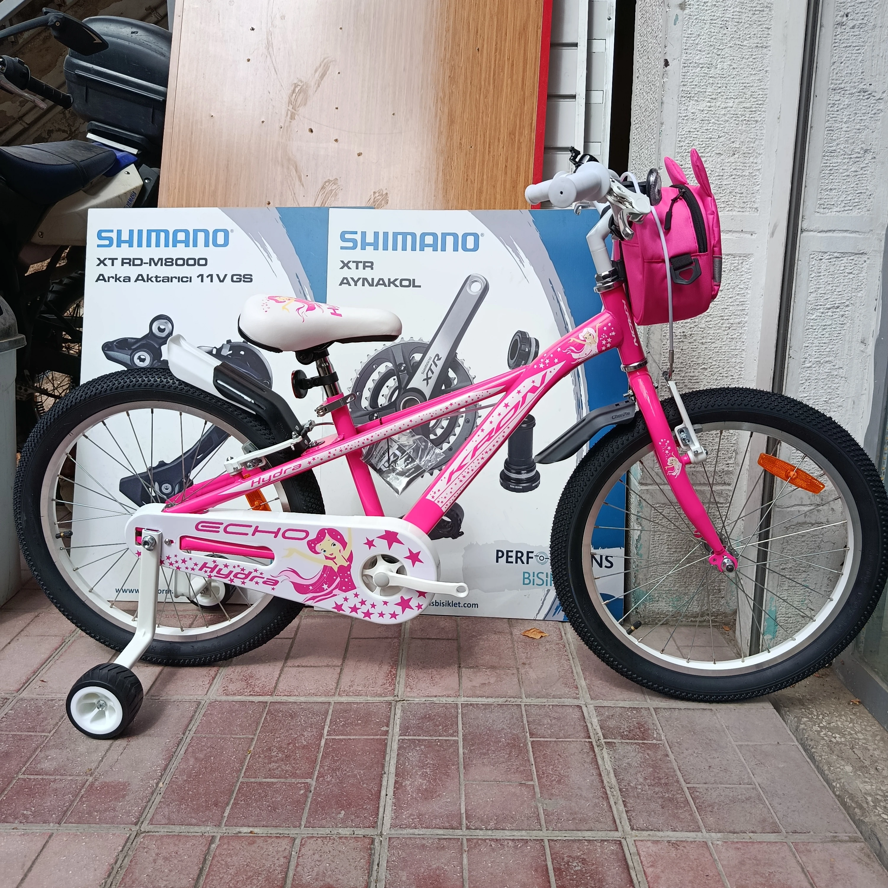 KRON HYDRA 20 JANT PEMBE ÇOCUK BİSİKLETİ 20 JANT BOYU