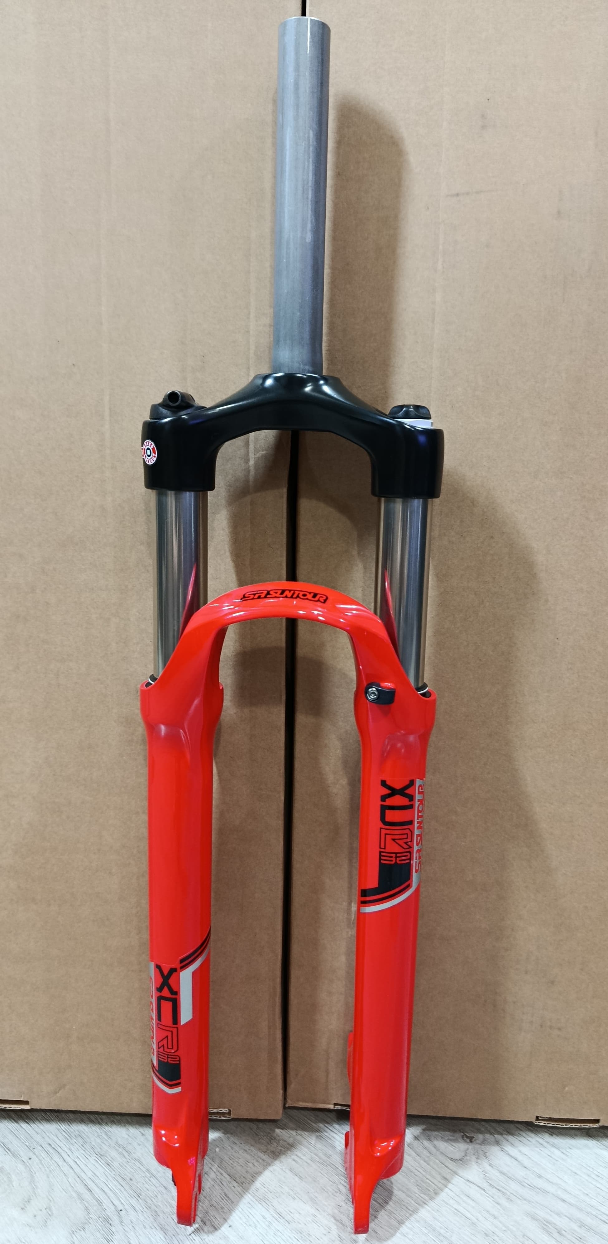 Suntour XCR HAVALI 27.5 DİSK UYUMLU 110MM 32 MAGNEZYUM BİSKLET ÖN AMORTİSÖR 