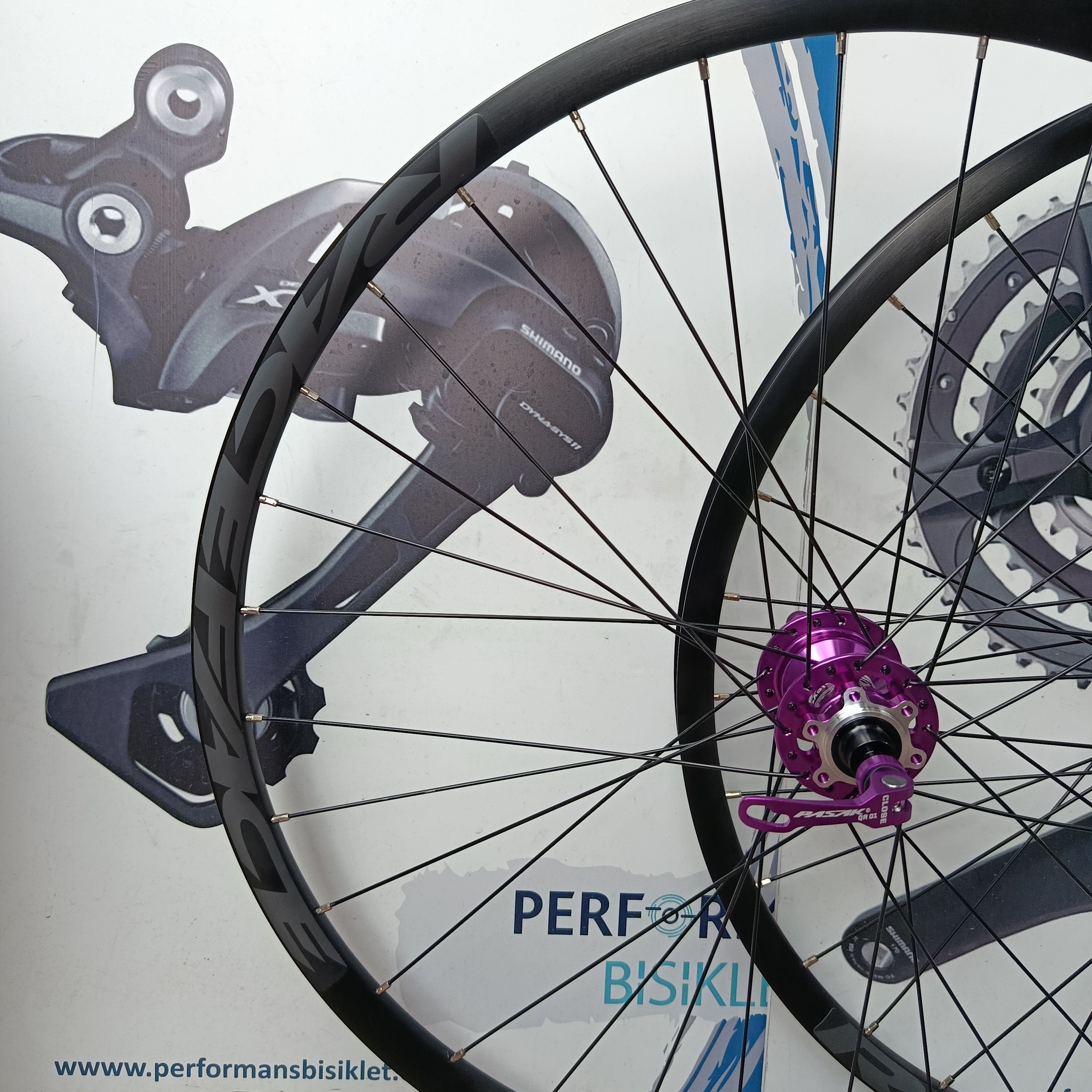 RACEFACE R27 JANT 27,5 ÖN ARKA SET MOR RENK PASAK RULMANLI YÜKSEK HUB SESİ 