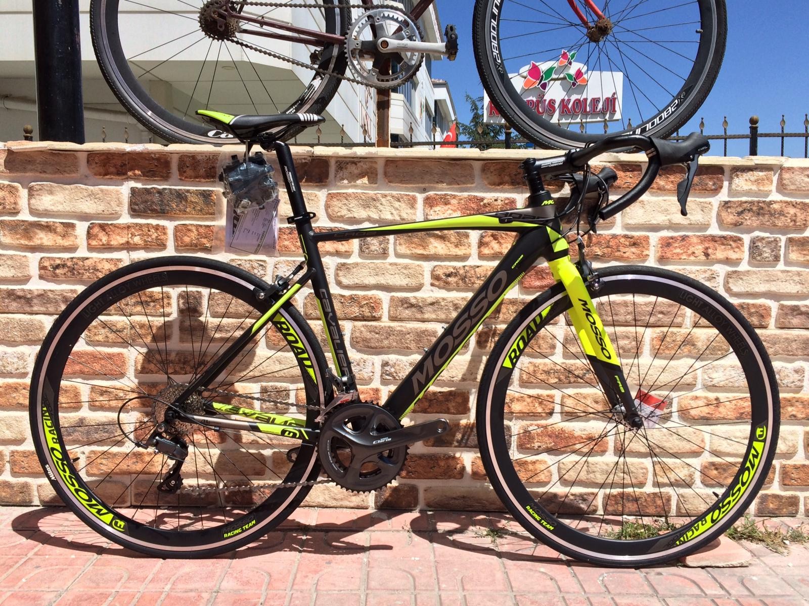 Mosso Cavalier 700 Claris Siyah Lime 52 cm 2023 / Bisiklet
