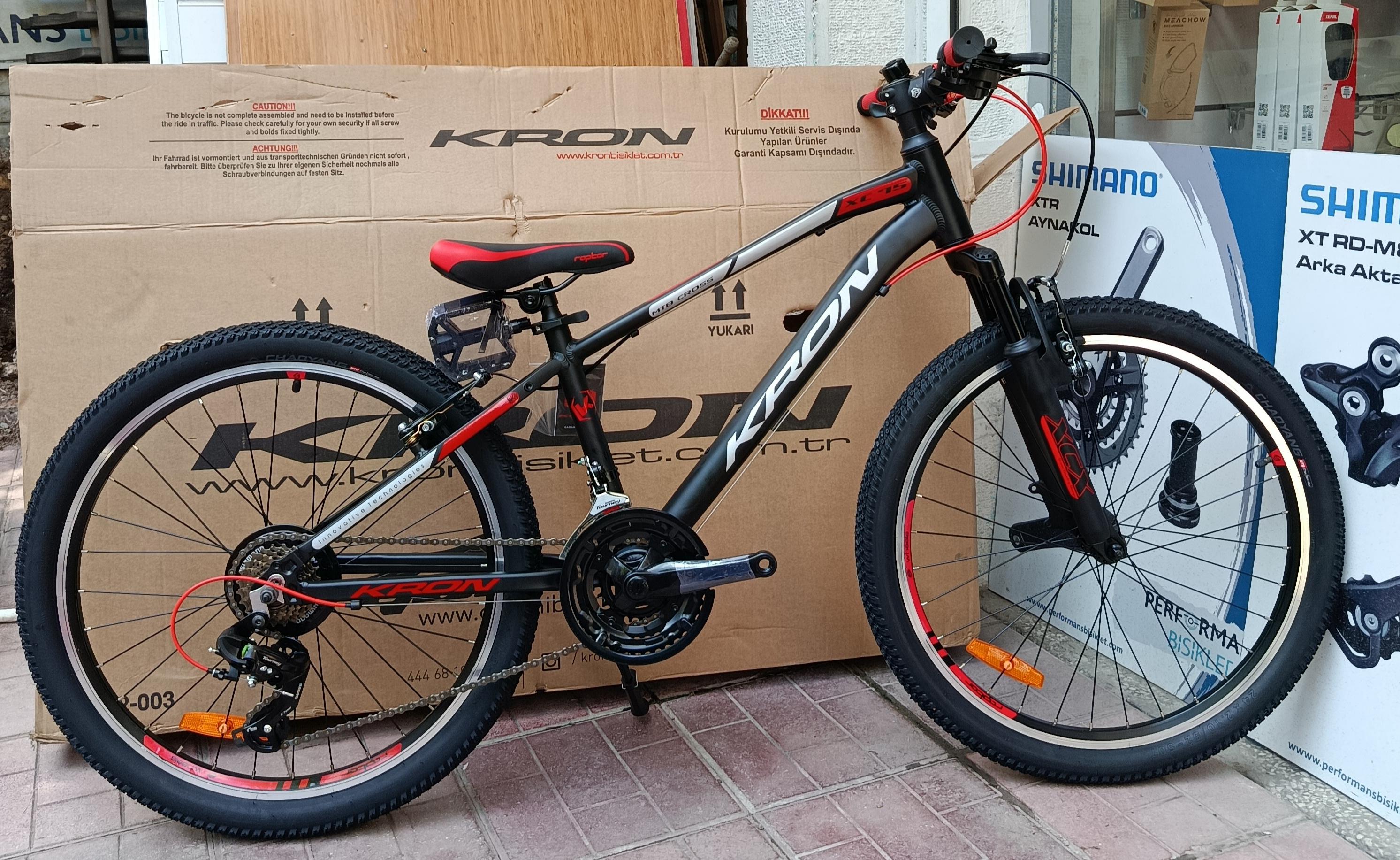 KRON XC 75 V FREN 21 VİTES 24 JANT ALÜMİNYUM SİYAH KIRMIZI BİSİKLET