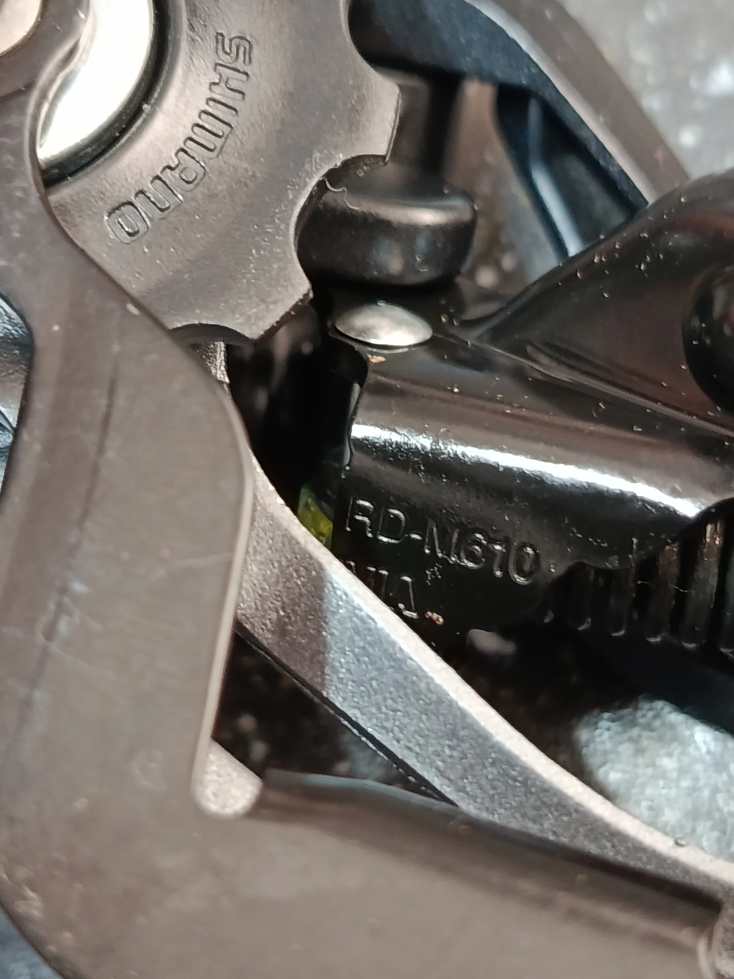 SHIMANO DEORE RD-M610 10 LU ARKA VİTES ATTIRICI 