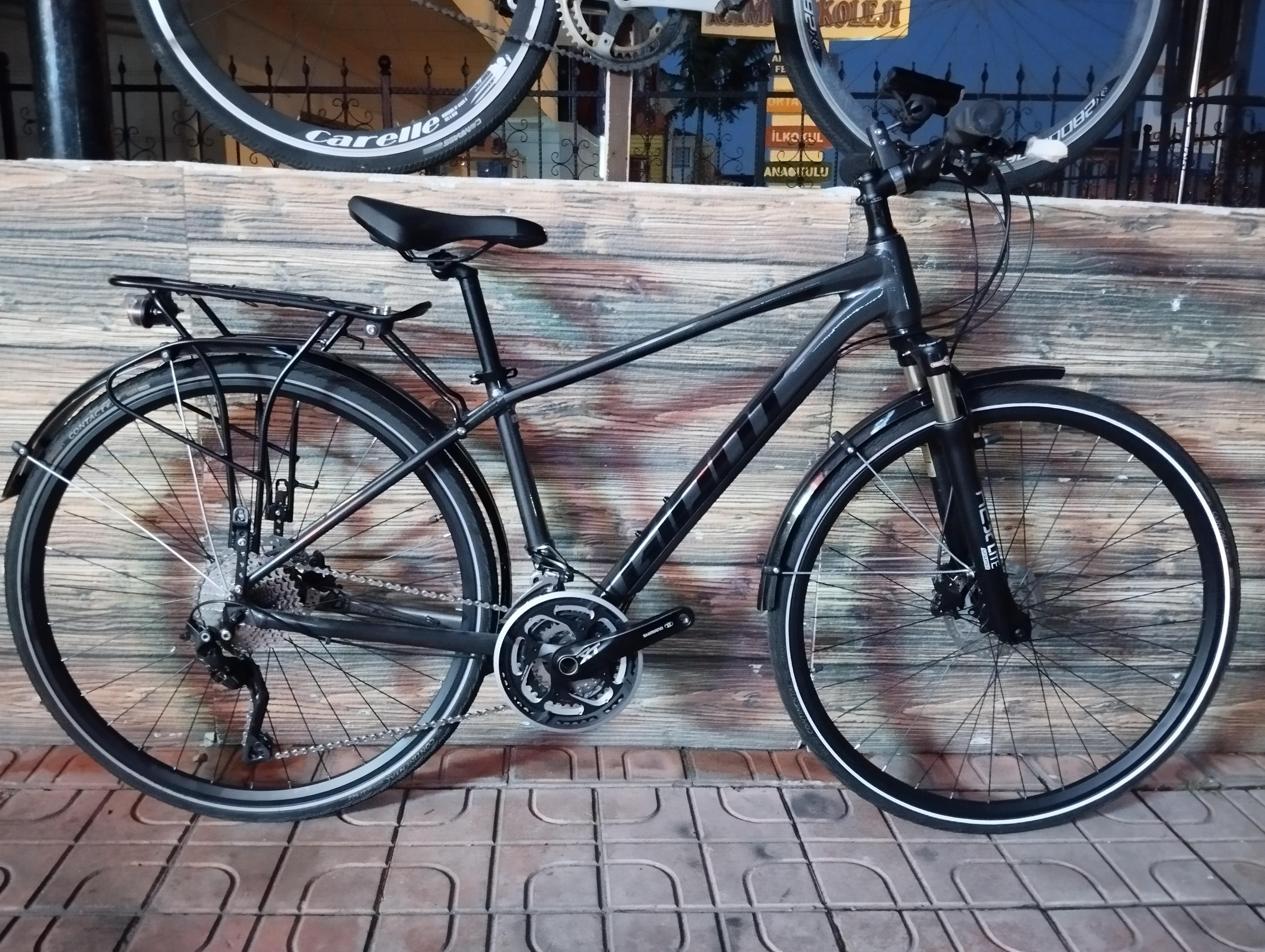 Giant Roam 1 Full City 30 Vites Deore Havalı Amortisör S Beden 42.5cm / Bisiklet