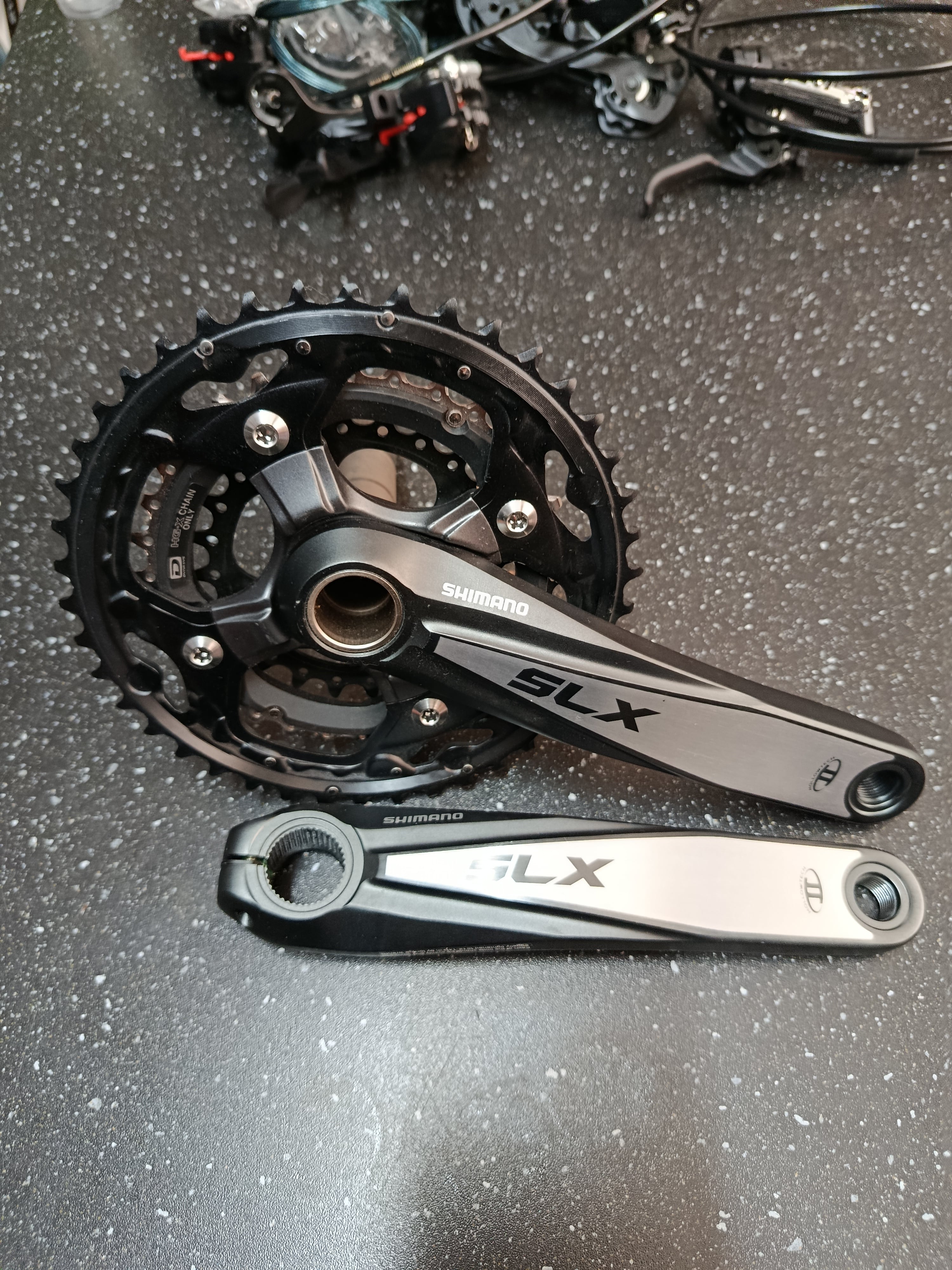 SHIMANO SLX FC-M660 10 LU 24-32-42 DİŞLİLER 175 KRANK AYNAKOL
