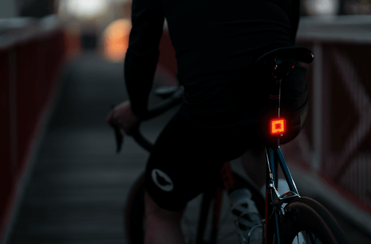 KNOG Stop Lambası Blinder SQUARE Siyah Şarjlı