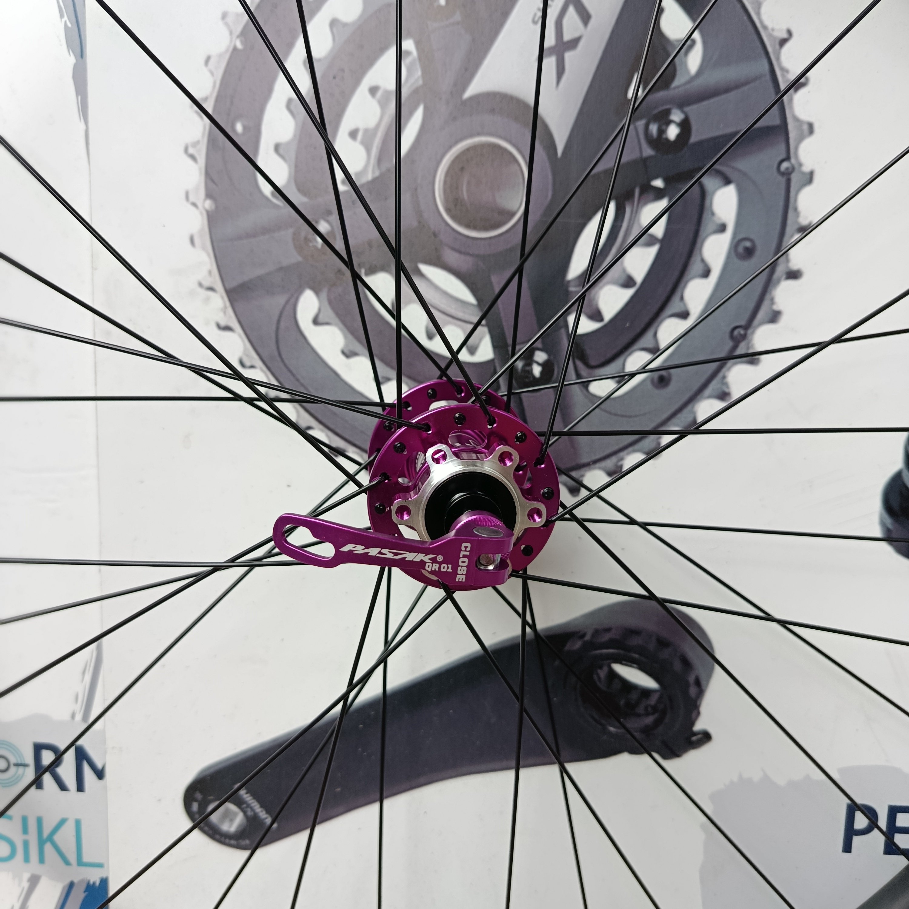 RACEFACE R27 JANT 27,5 PASAK GÖBEK MOR DİSK ÖN JANT