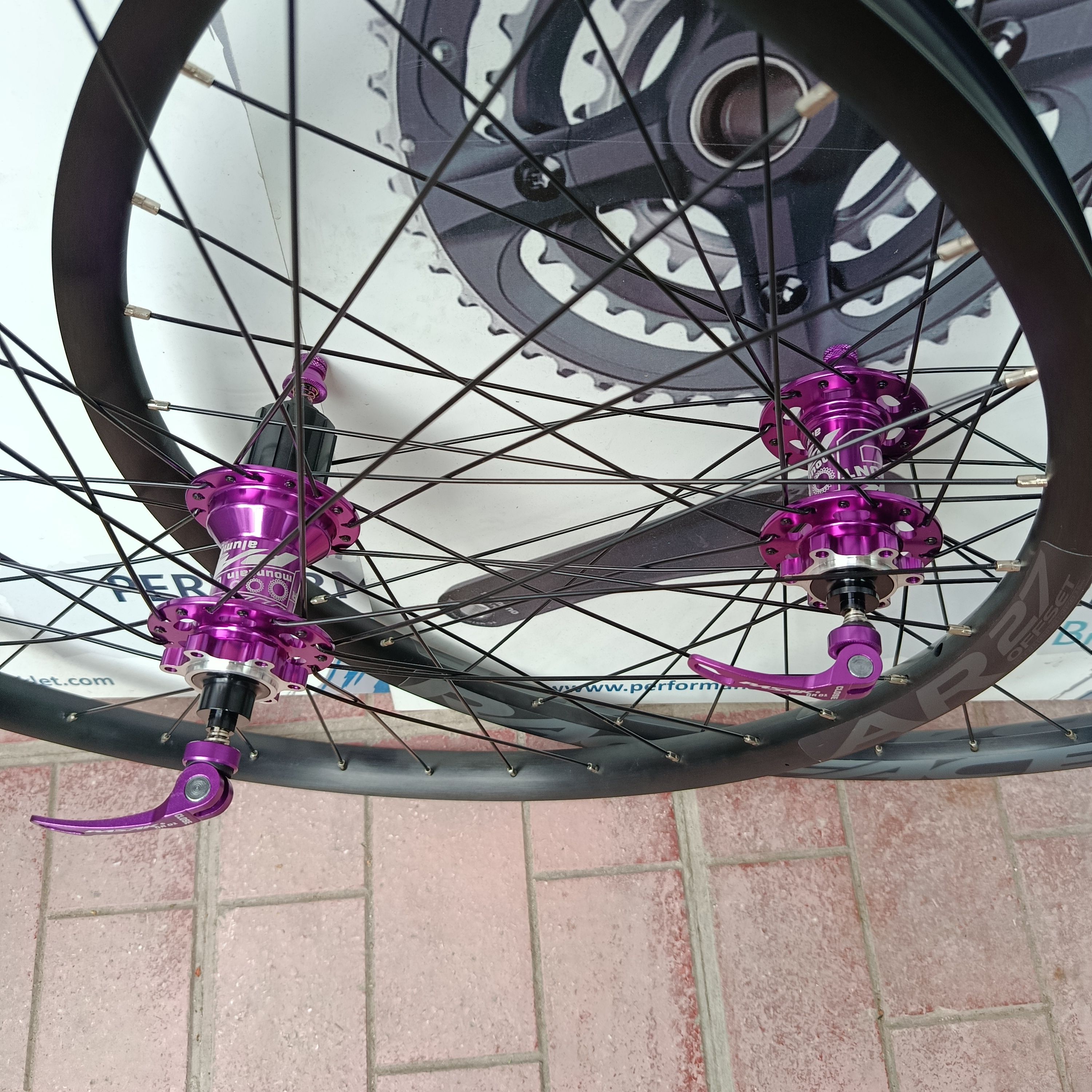RACEFACE R27 JANT 27,5 ÖN ARKA SET MOR RENK PASAK RULMANLI YÜKSEK HUB SESİ 