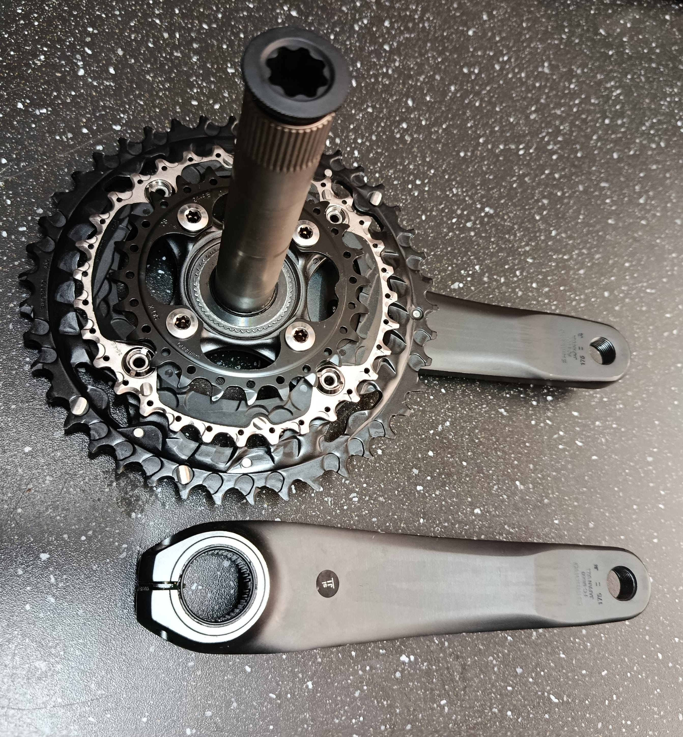 SHIMANO SLX FC-M660 10 LU 24-32-42 DİŞLİLER 175 KRANK AYNAKOL