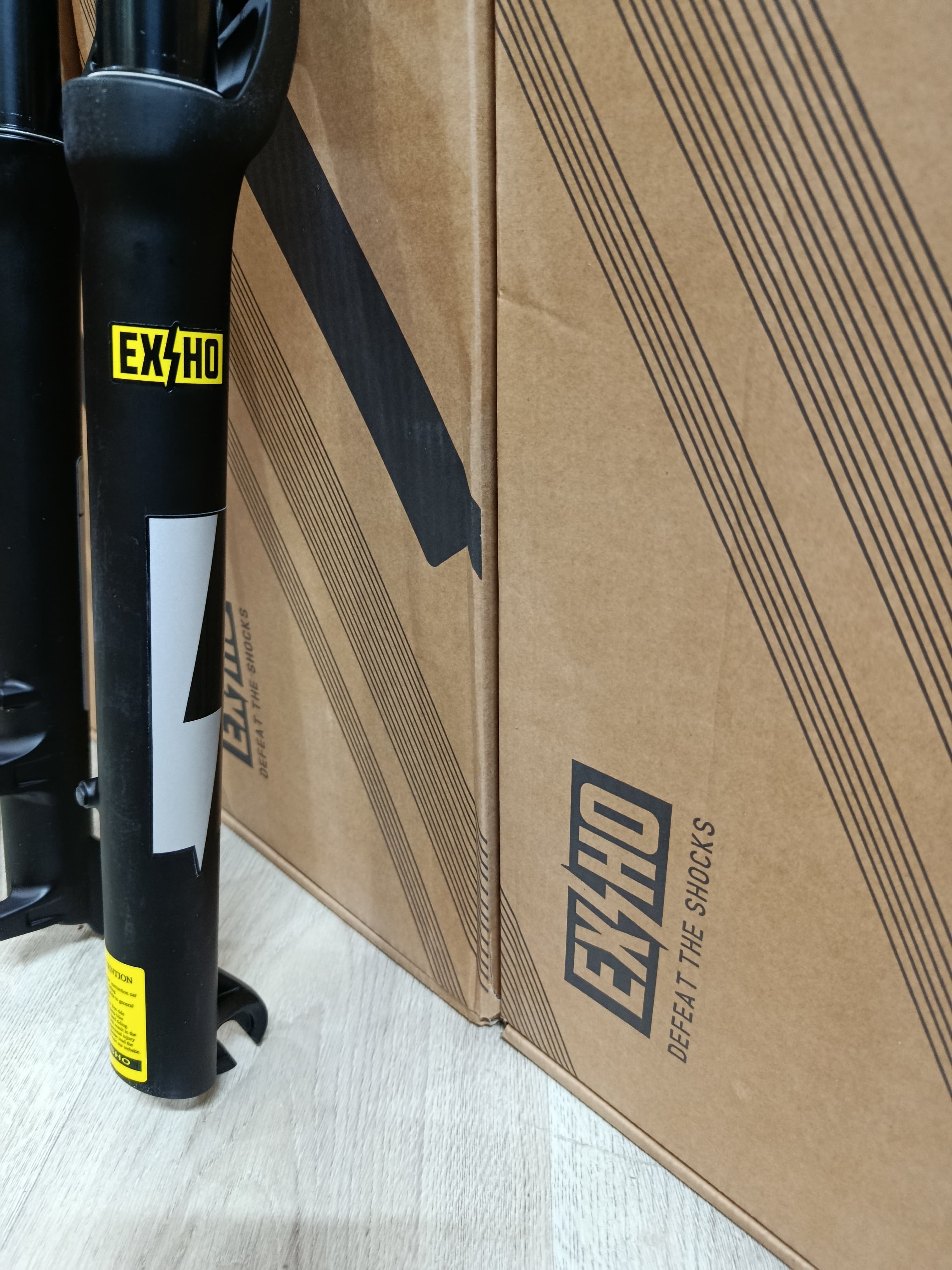 EXSHO CASTOS 32mm 130 MLO 27,5 AMORTİSÖR DİSK UYUMLU MAGNEZYUM 