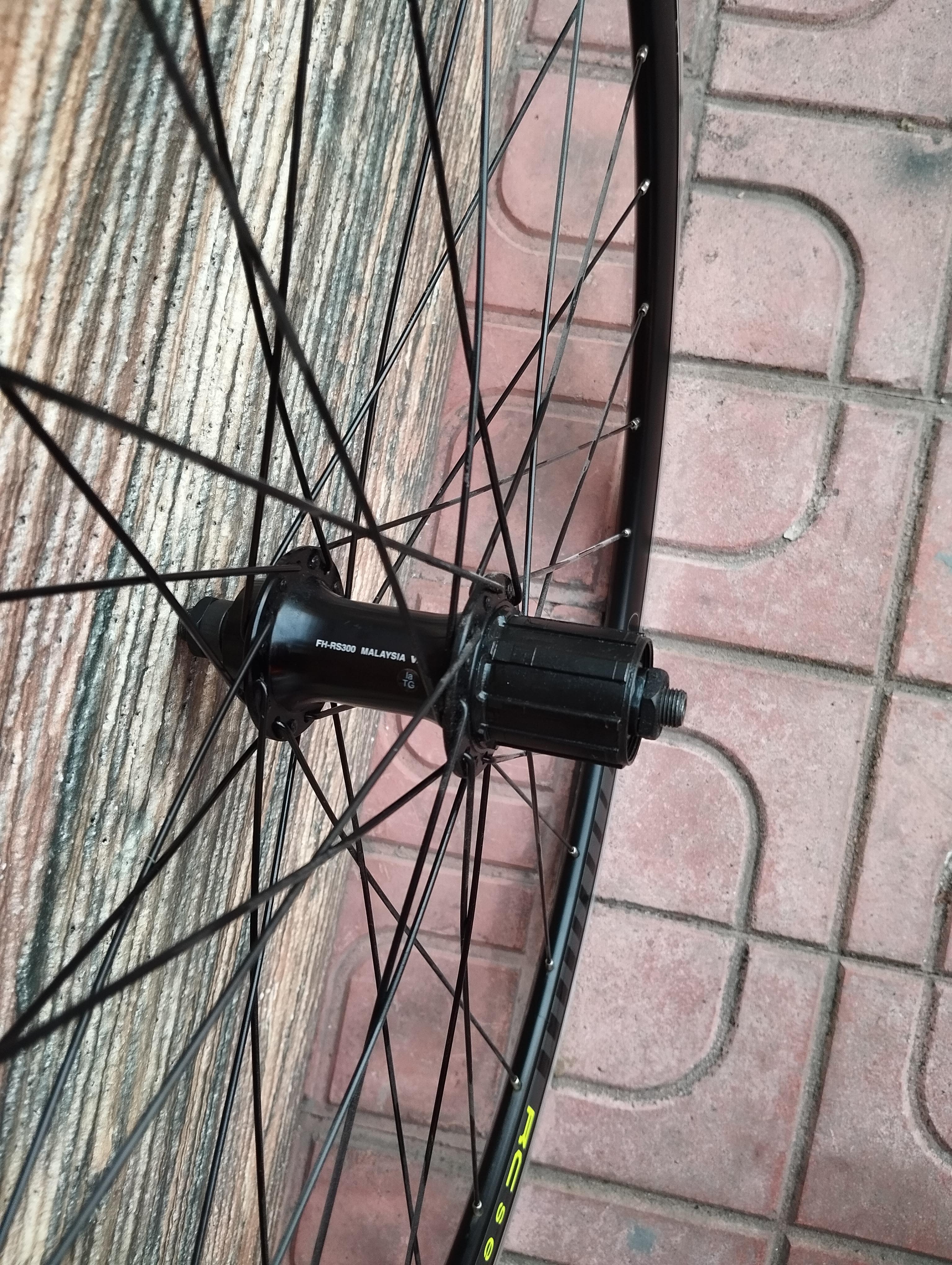 28 Yol Bisikleti Arka Jant Alüminyum Çift Katlı Shimano rs300 Göbek/ Bisiklet