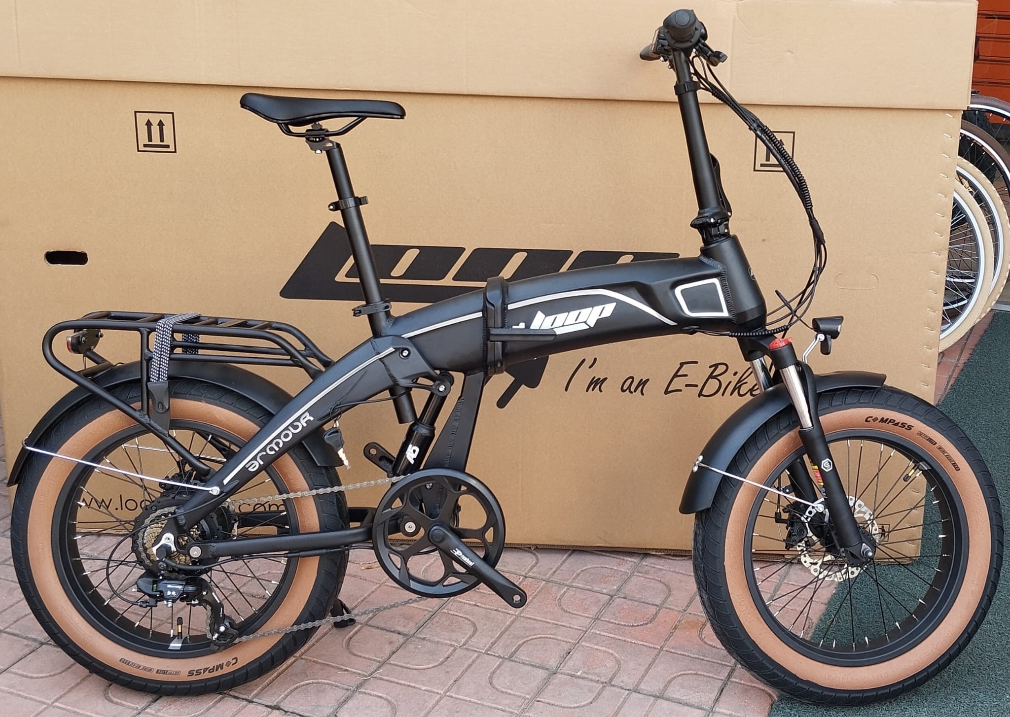 Loop Armour Elektrikli Bisiklet 250W 100KM Menzil 14,5AH Batarya  