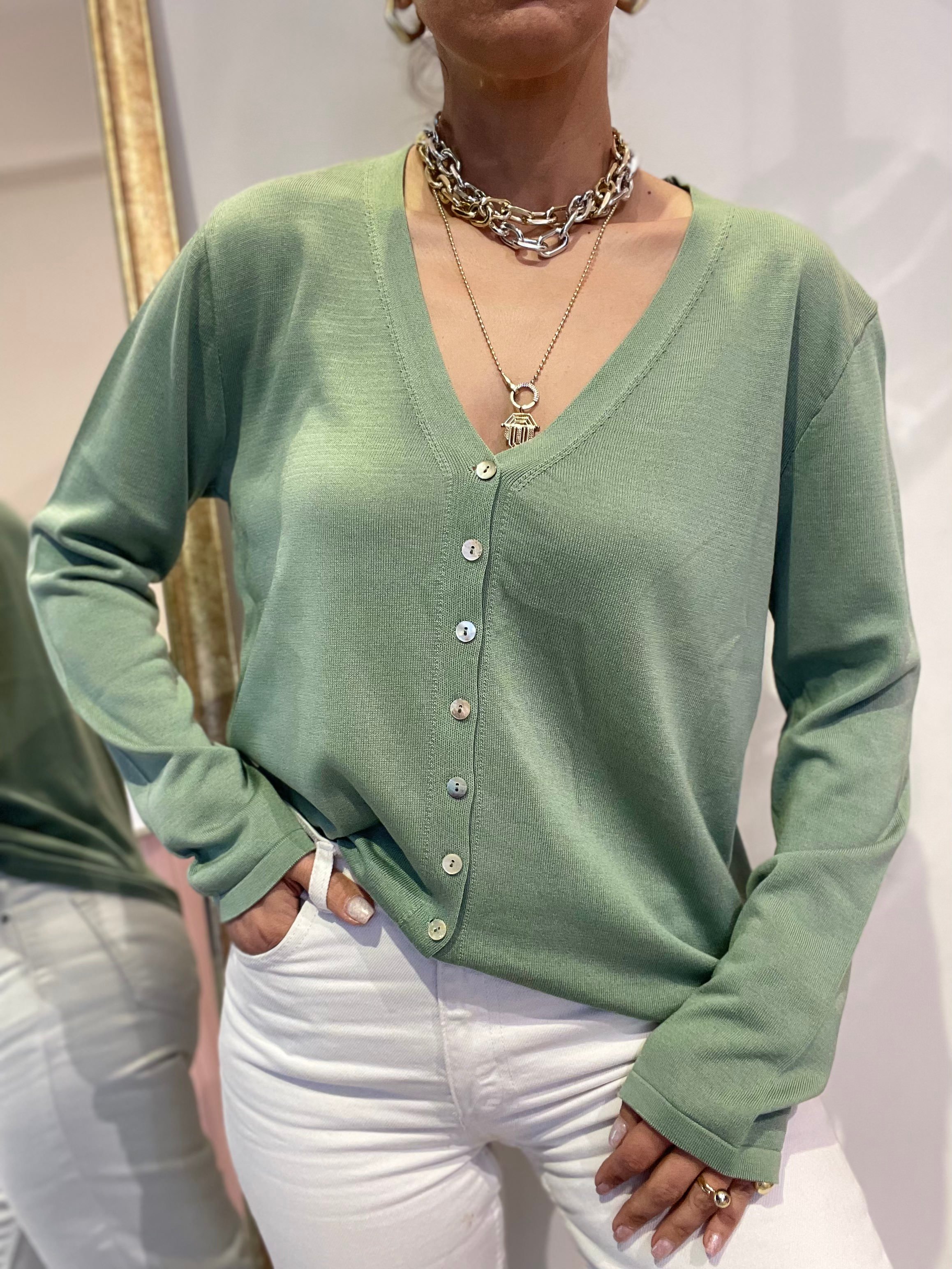 Kadın, Önden Düğmeli, V Yaka, %100 Viscose, Uzun Kollu, Triko, Hırka