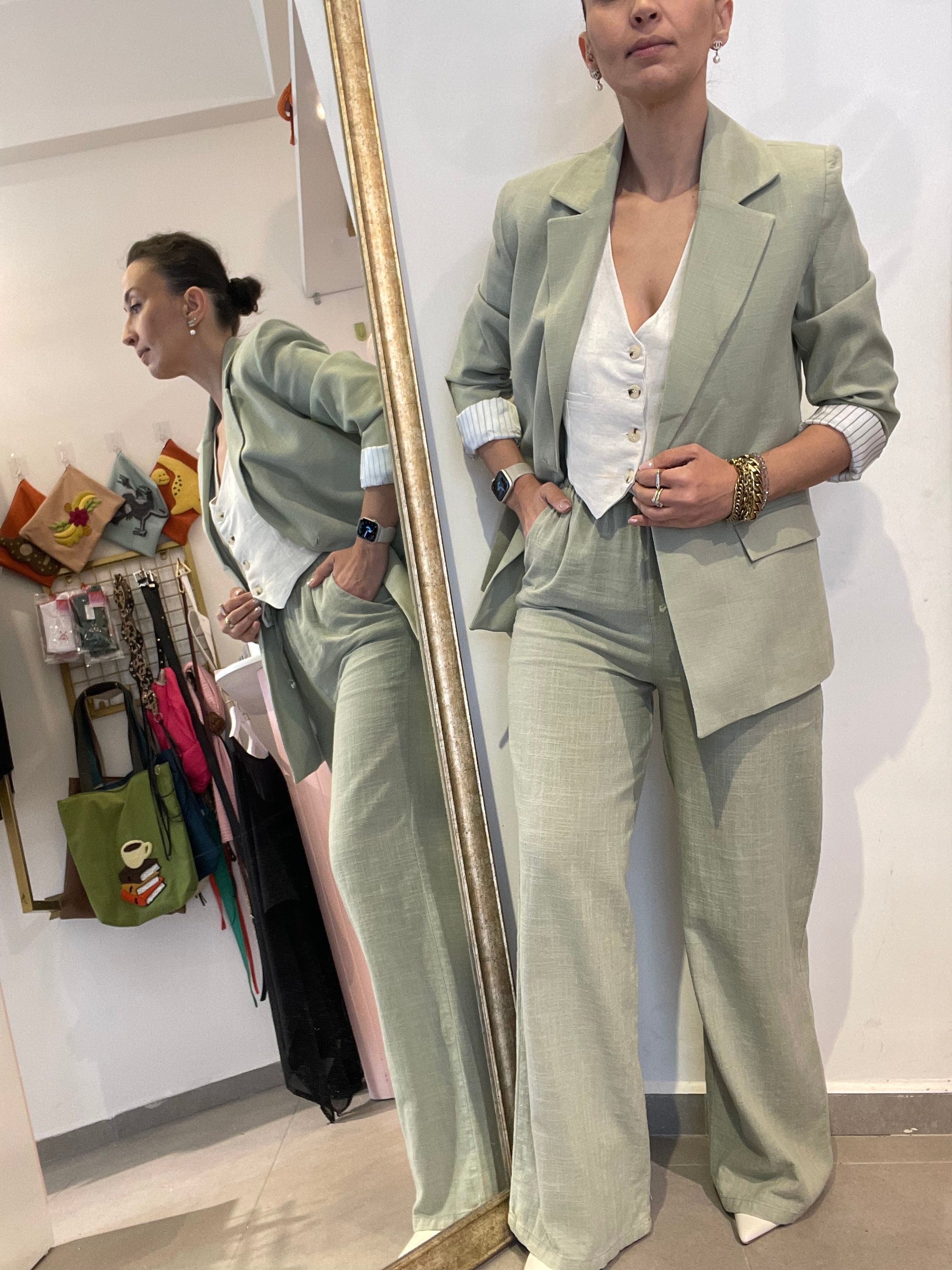 Kadın, İçi Çizgili Astarlı, Tek Düğme, Yeşil, Keten Blazer Ceket