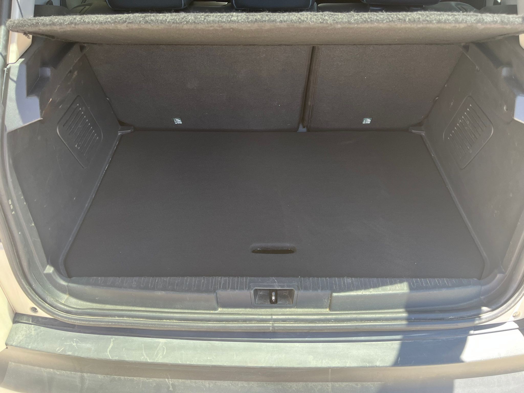 Renault Captur 2013 2019 Model Bagaj Alt Rafı