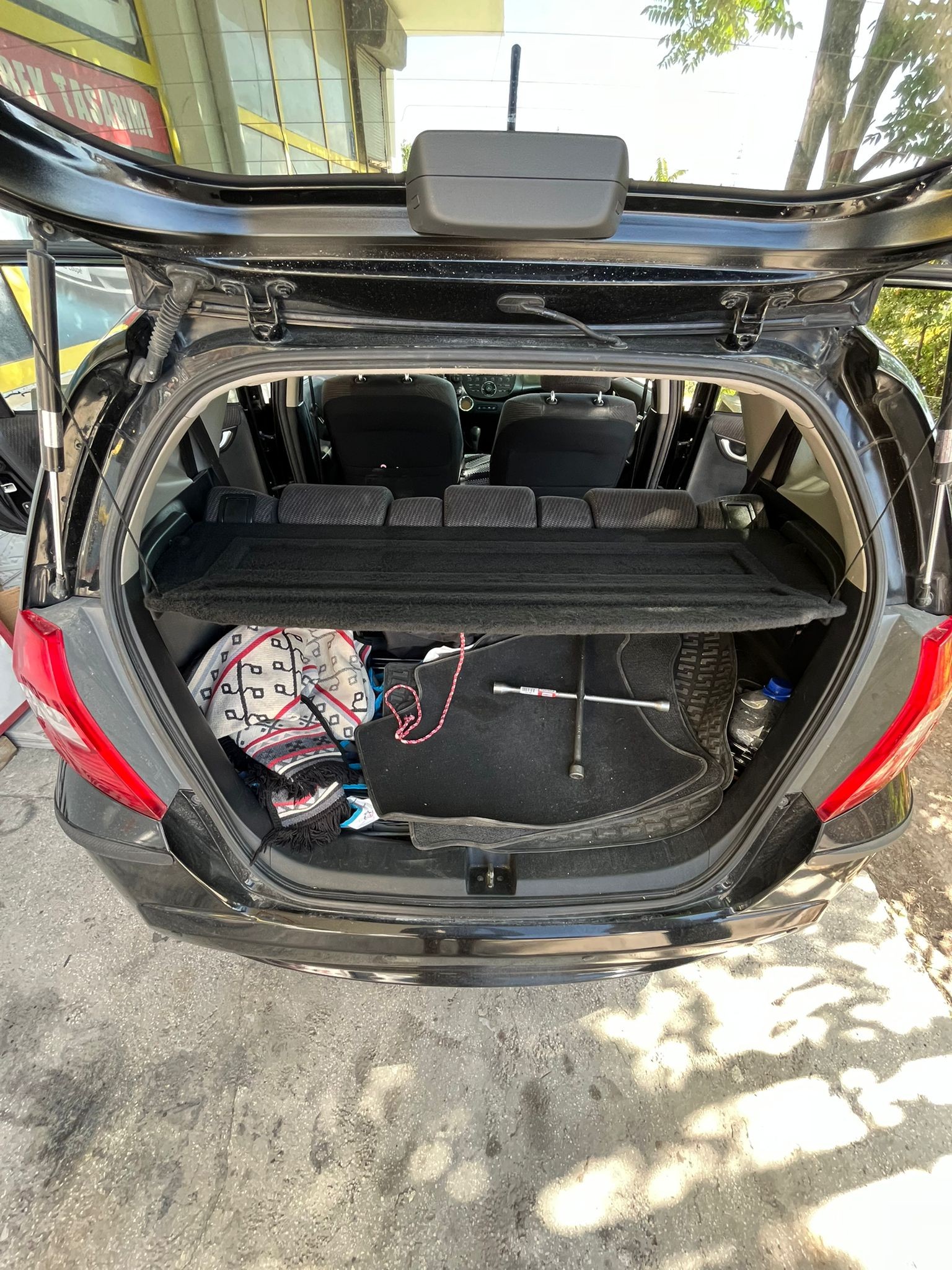Honda Jazz Bagaj Pandizotu 2009 - 2013 