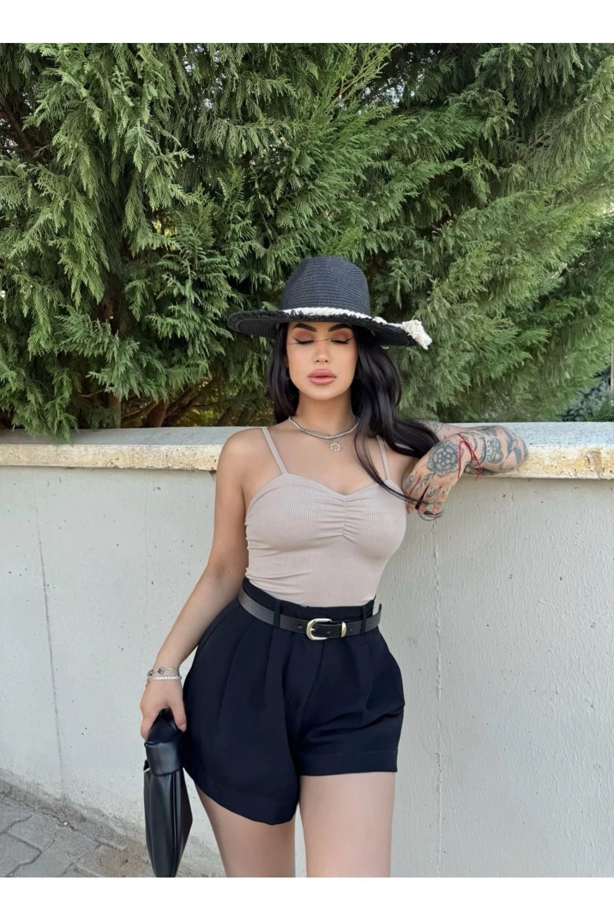 Askılı Büzgülü Crop